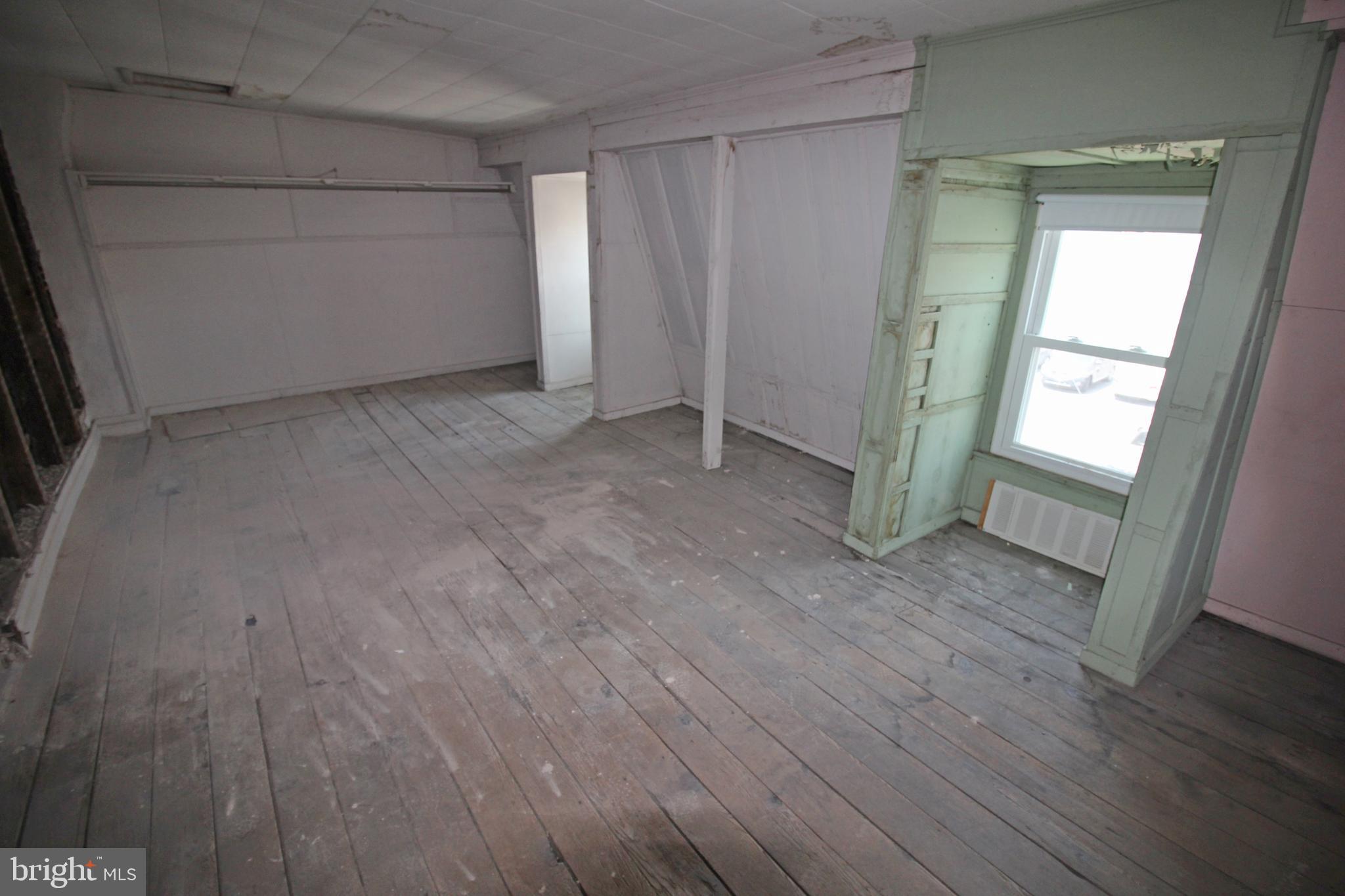 DENVER BOROUGH - Residential