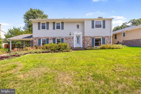 Photo of 9803 Greenview Lane, MANASSAS, VA 20109 (MLS # VAPW2119530)