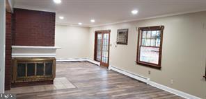 FORSYTHIA GATE - Residential Lease