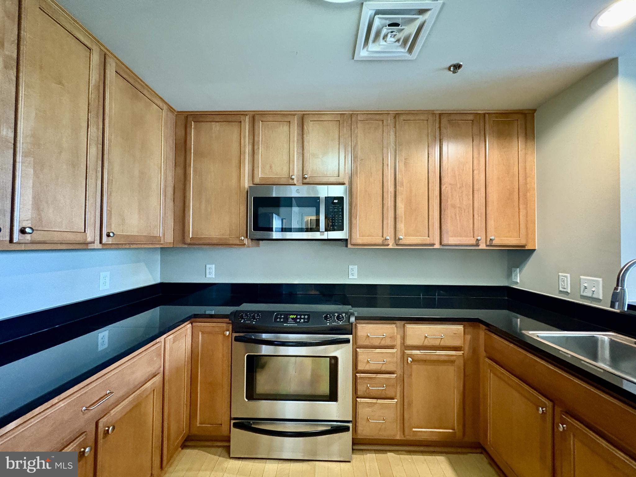 105-Unit CHRISTINA LANDING 307