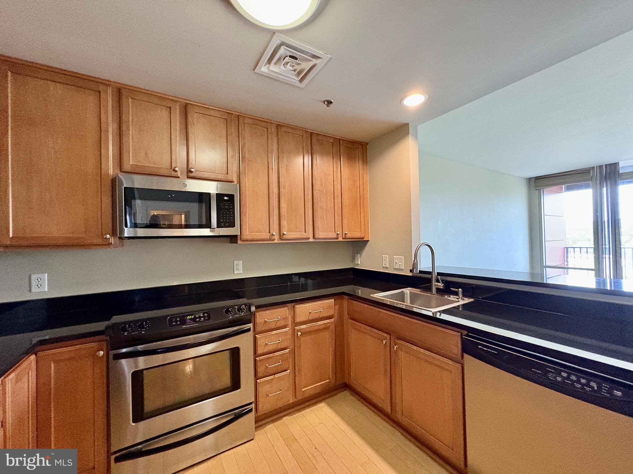 105-Unit CHRISTINA LANDING 307