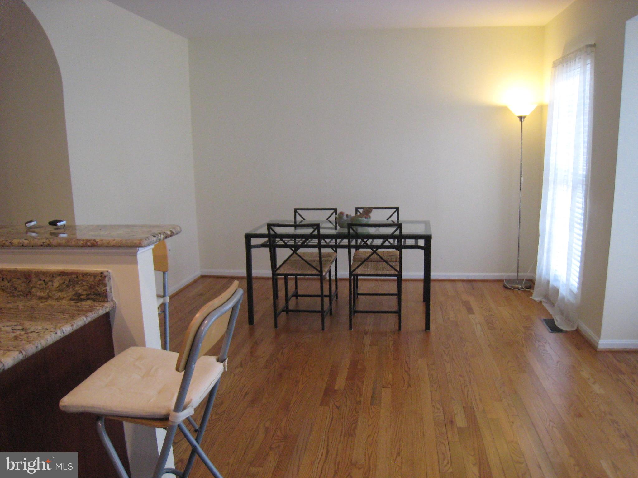 GOVERNORS GROVE - Residential Lease