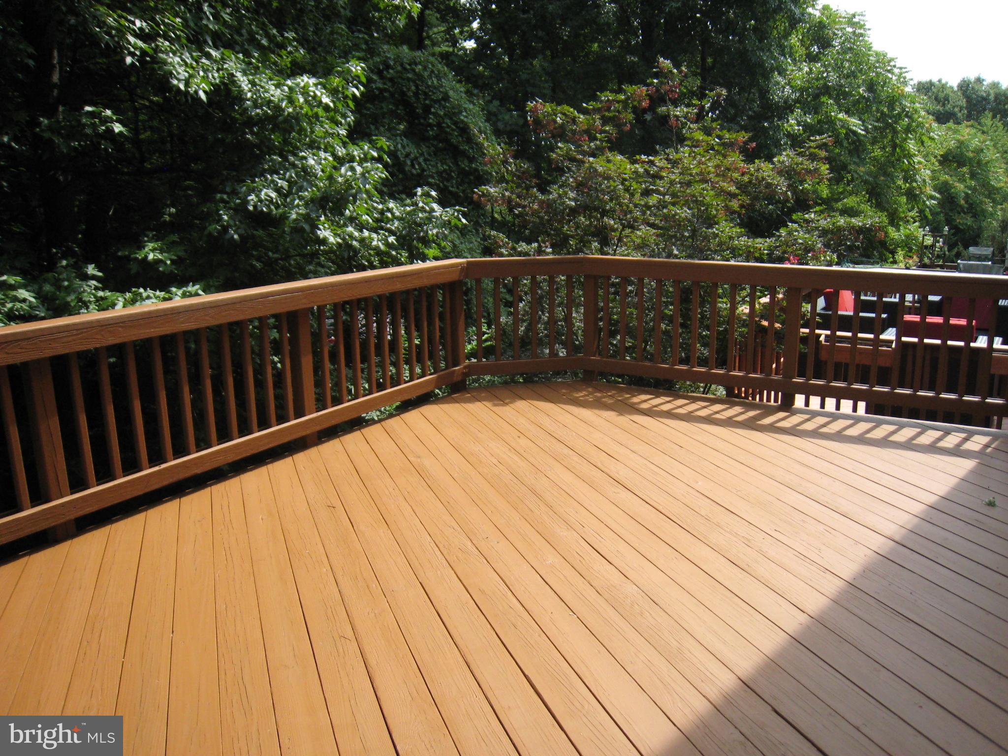 GOVERNORS GROVE - Residential Lease