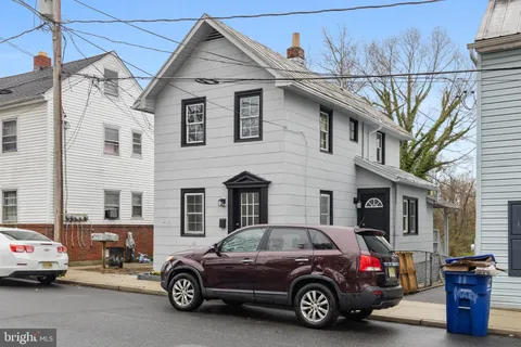 MLS: NJBL2084542