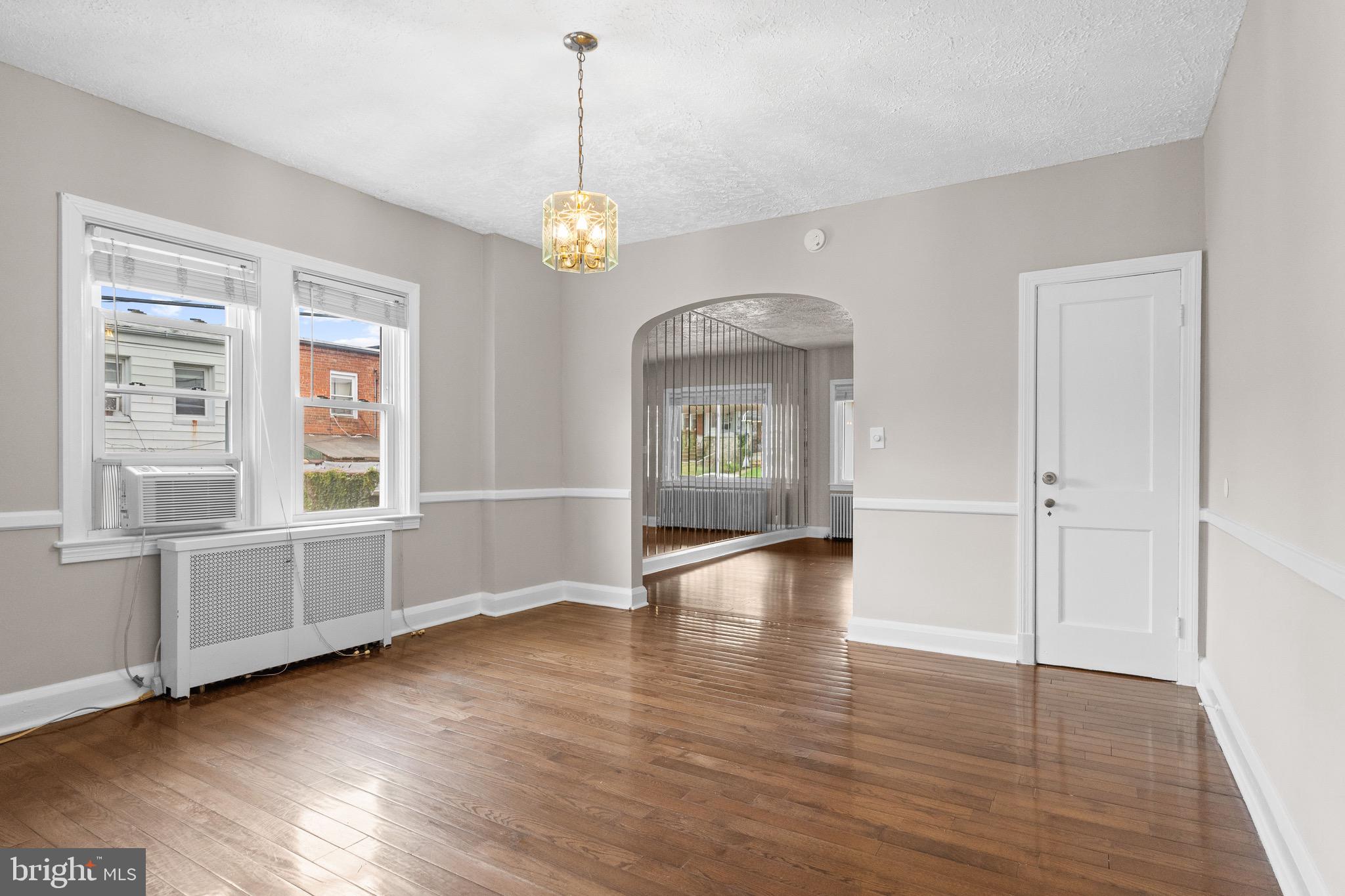 EDMONDSON VIILLAGE - Residential Lease