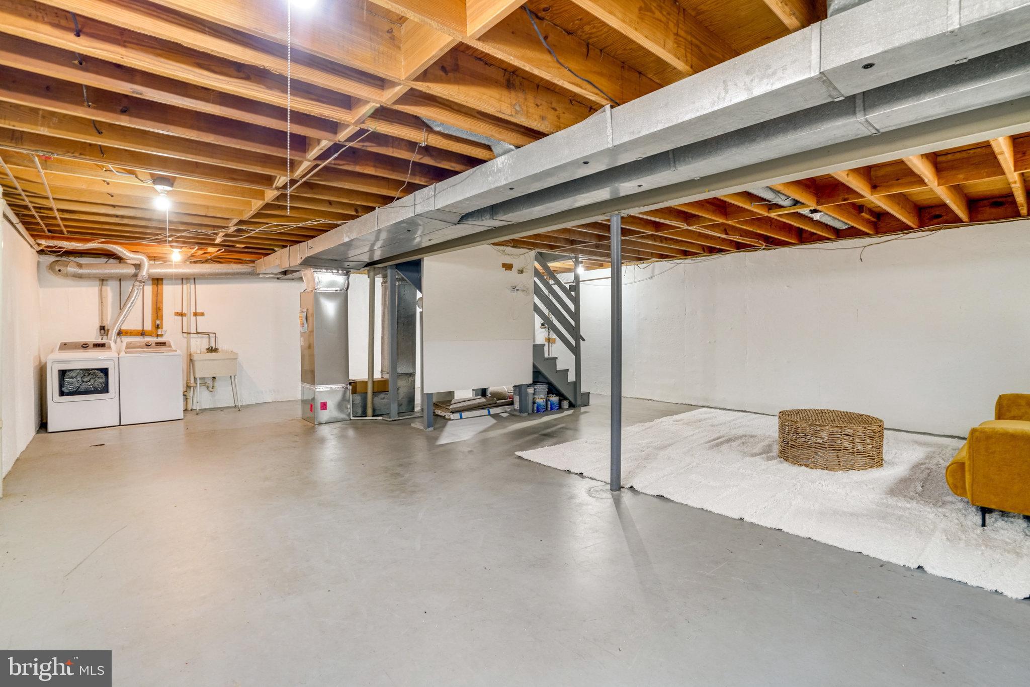 ROLLING VALLEY - Residential