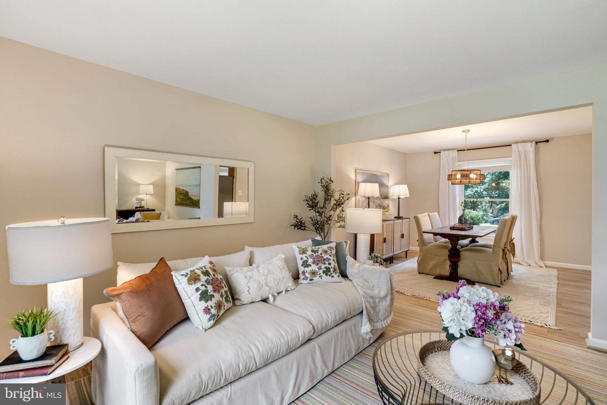 ROLLING VALLEY - Residential