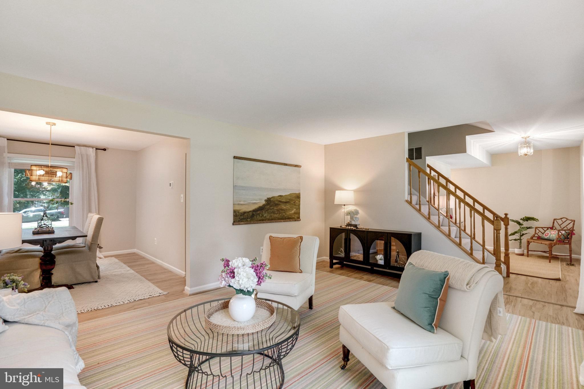 ROLLING VALLEY - Residential