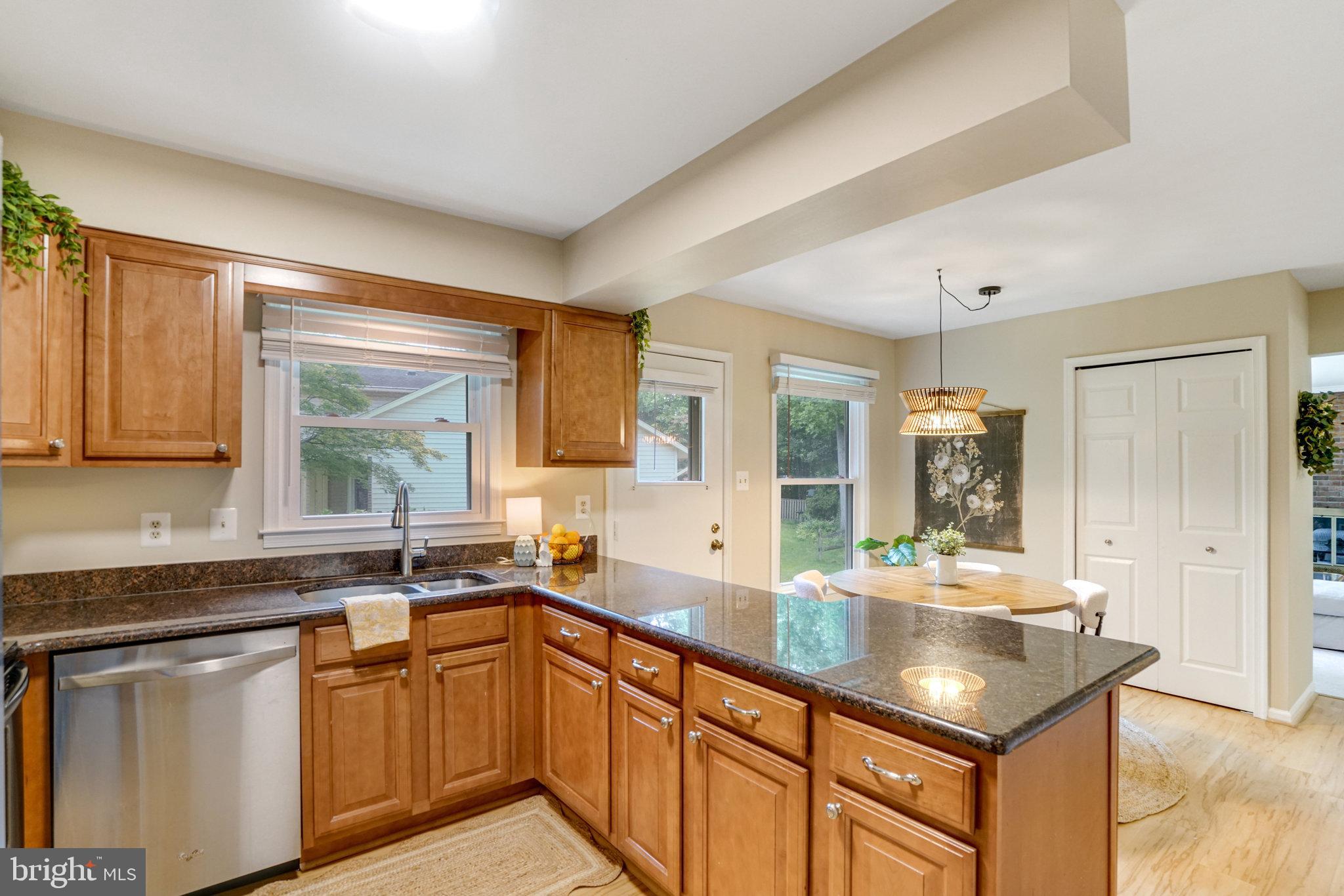 ROLLING VALLEY - Residential