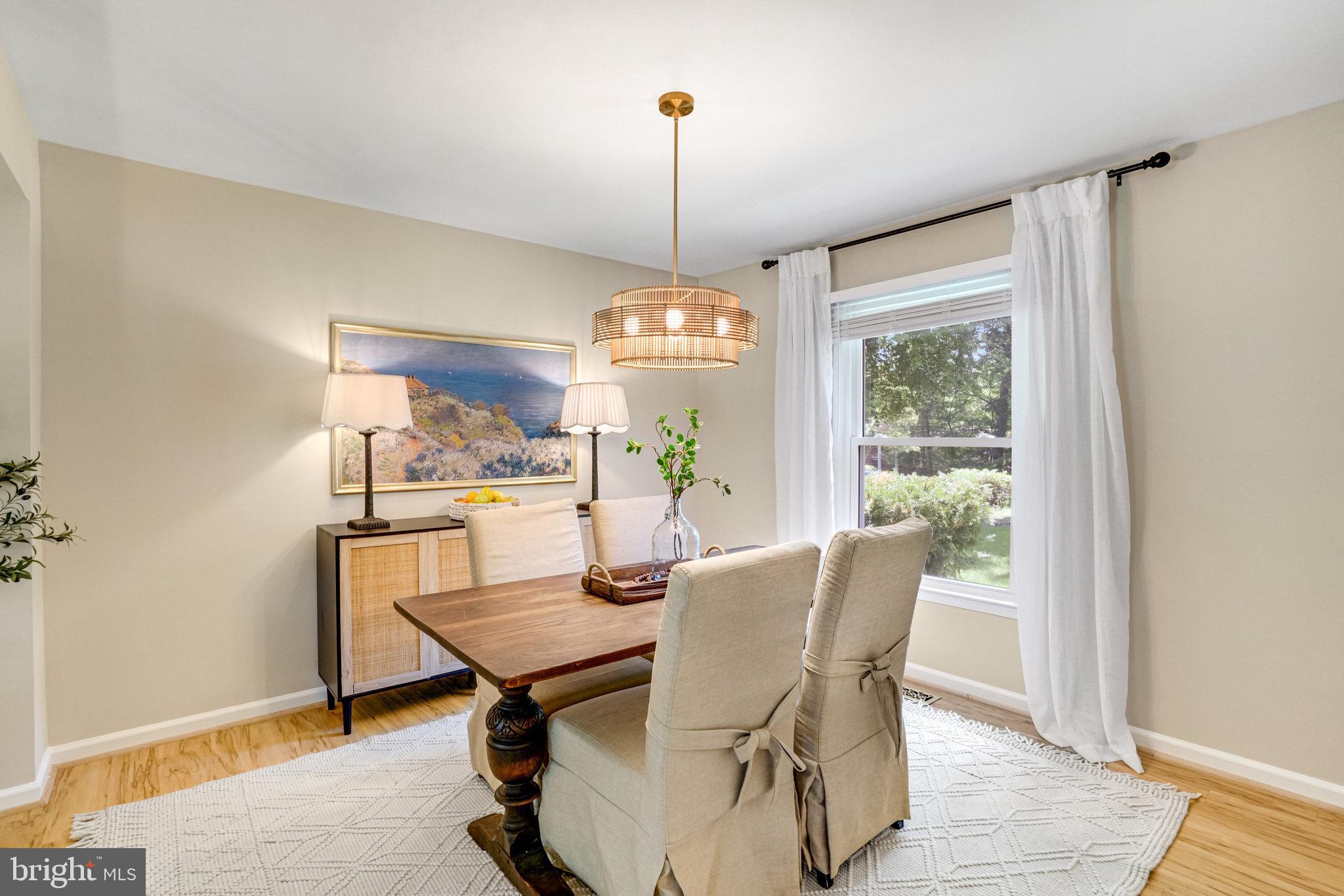 ROLLING VALLEY - Residential