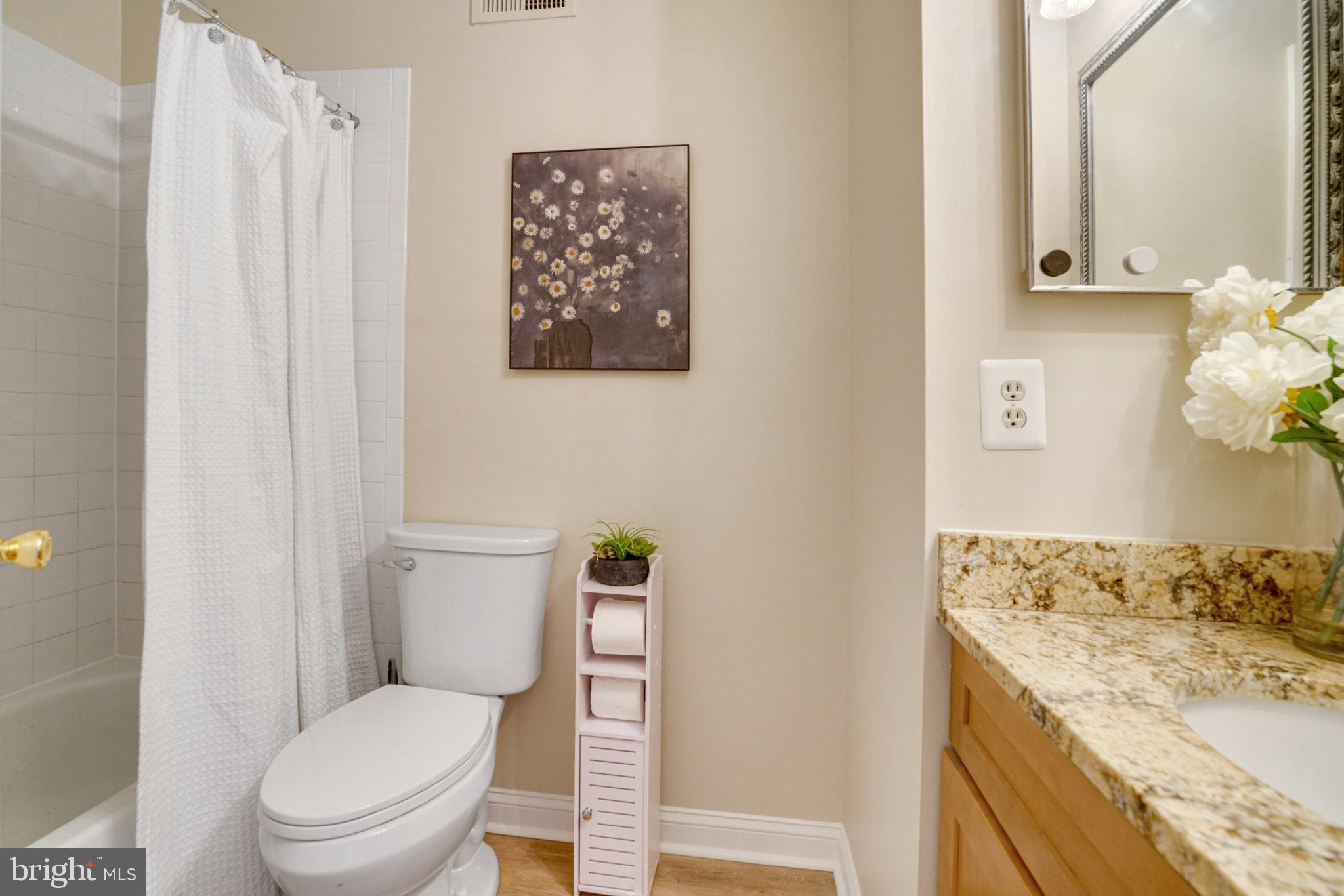 ROLLING VALLEY - Residential