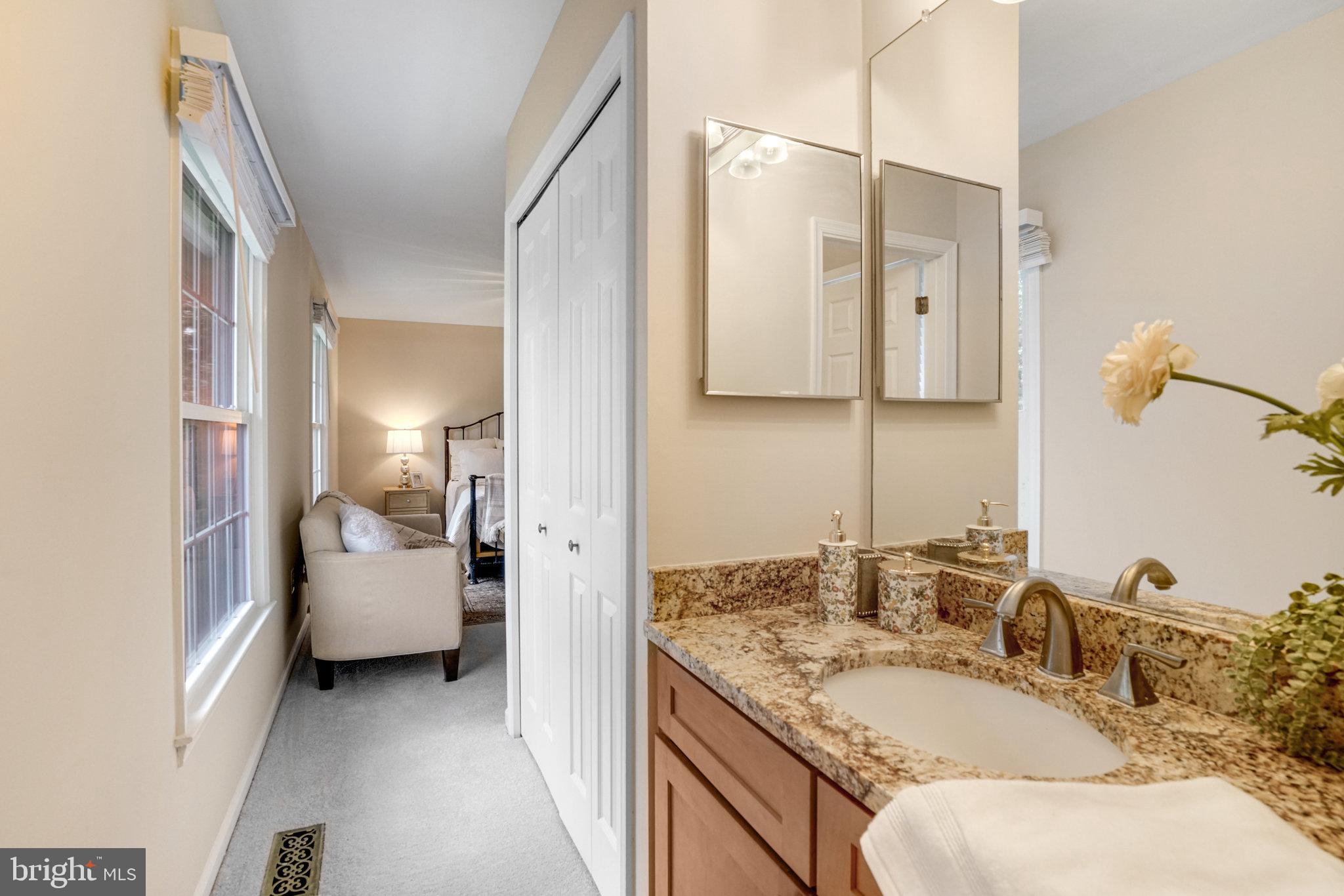 ROLLING VALLEY - Residential