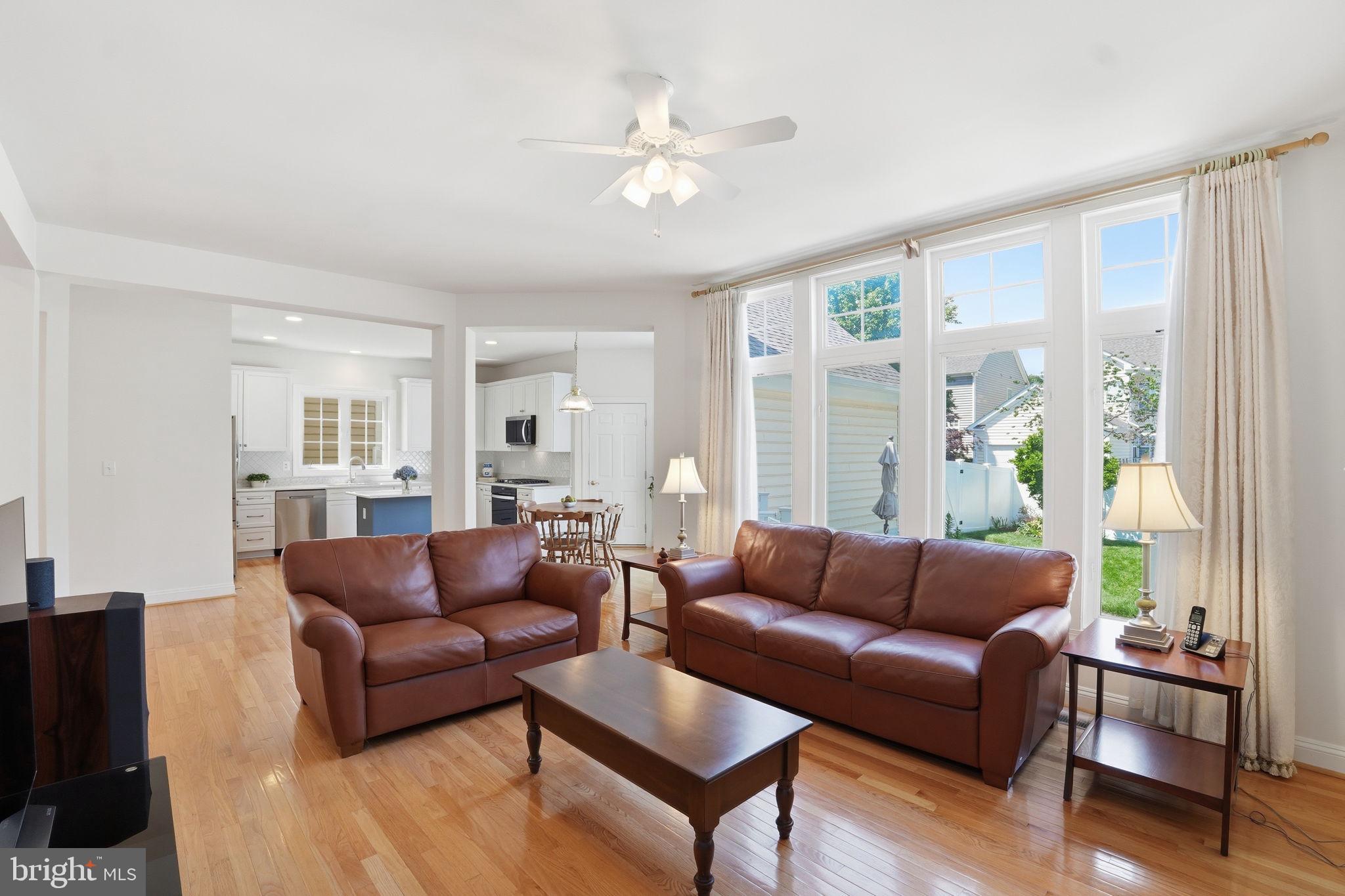 LAKELANDS - Residential