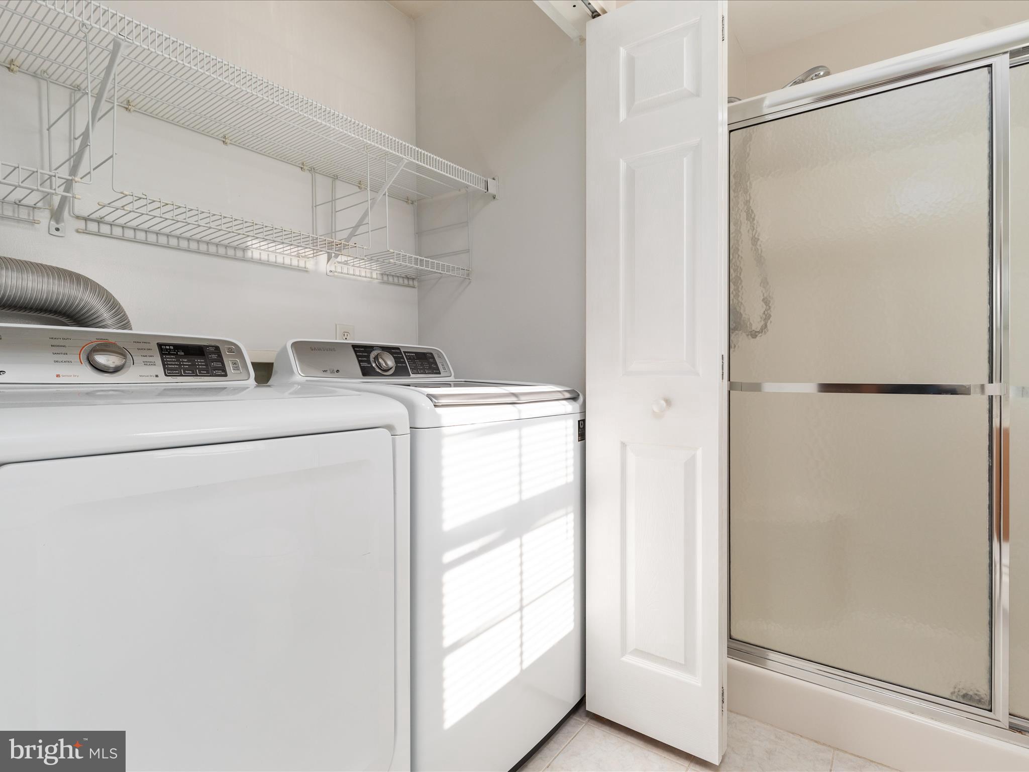 WILLOW LAWN COTTAGES - Residential