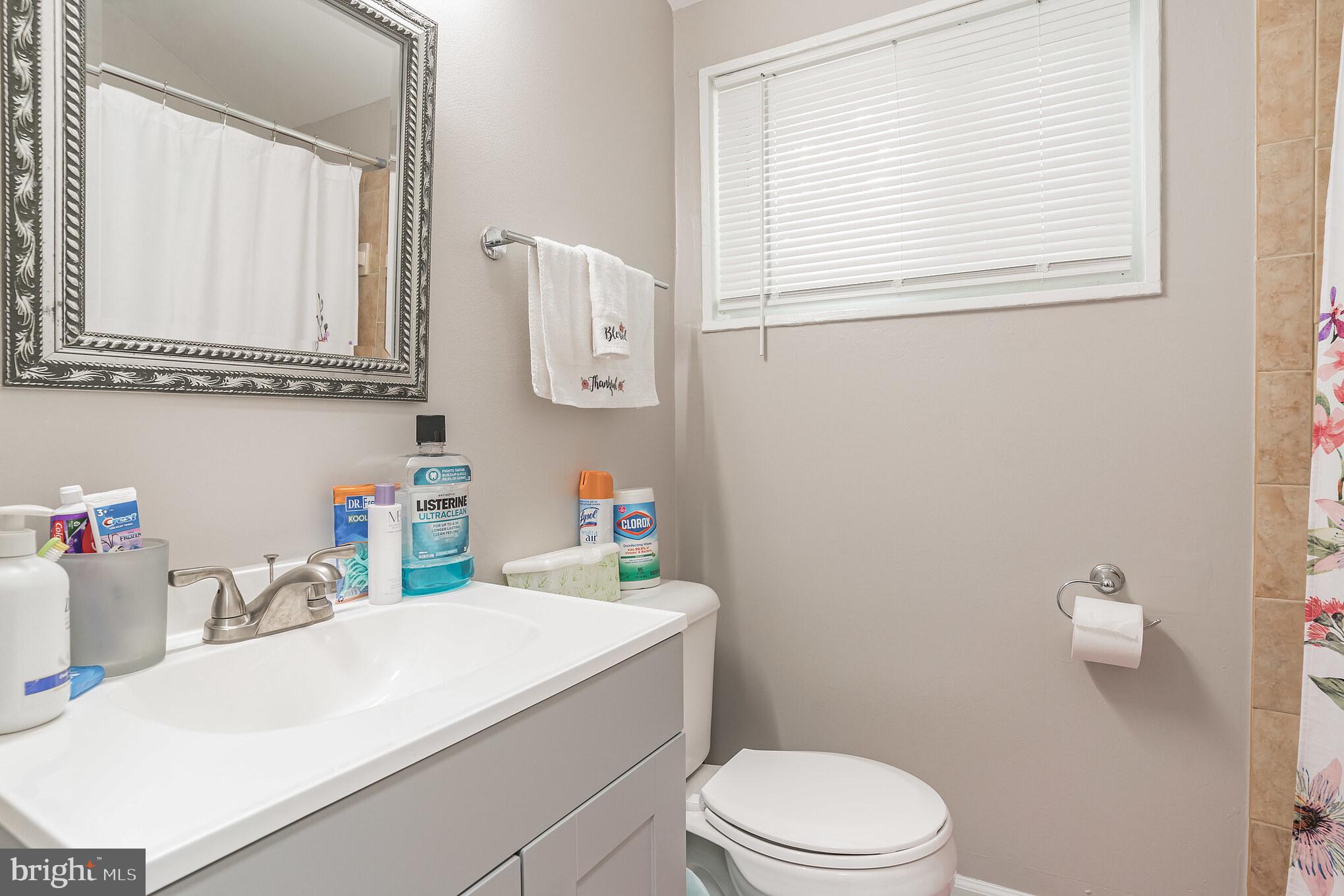 DUPONT VILLAGE - Residential