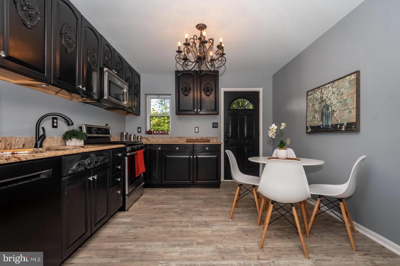 HAMPDEN HISTORIC DISTRICT - Residential Lease