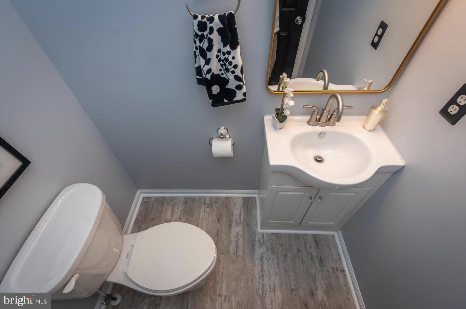 HAMPDEN HISTORIC DISTRICT - Residential Lease