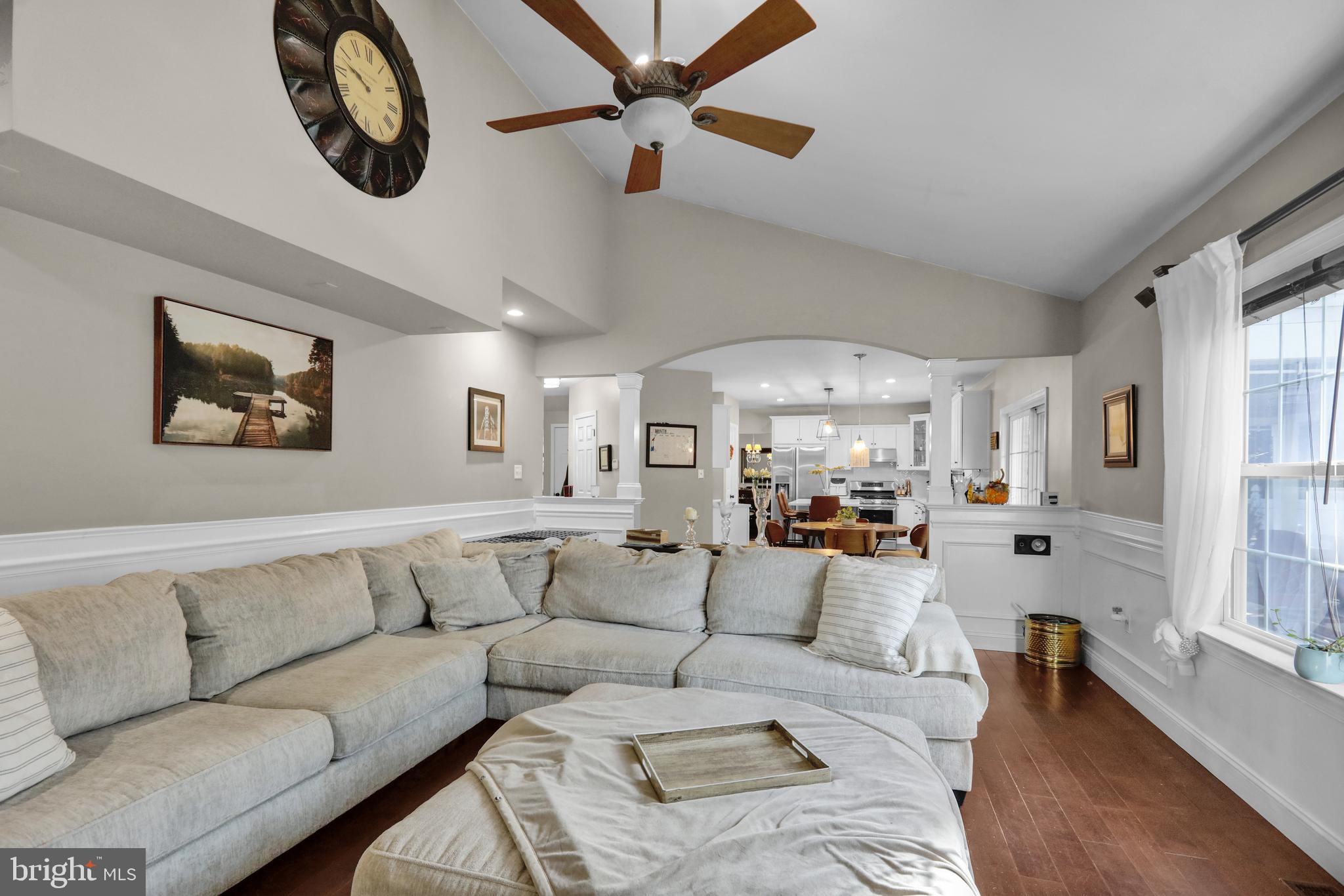 NORTHRIDGE - Residential