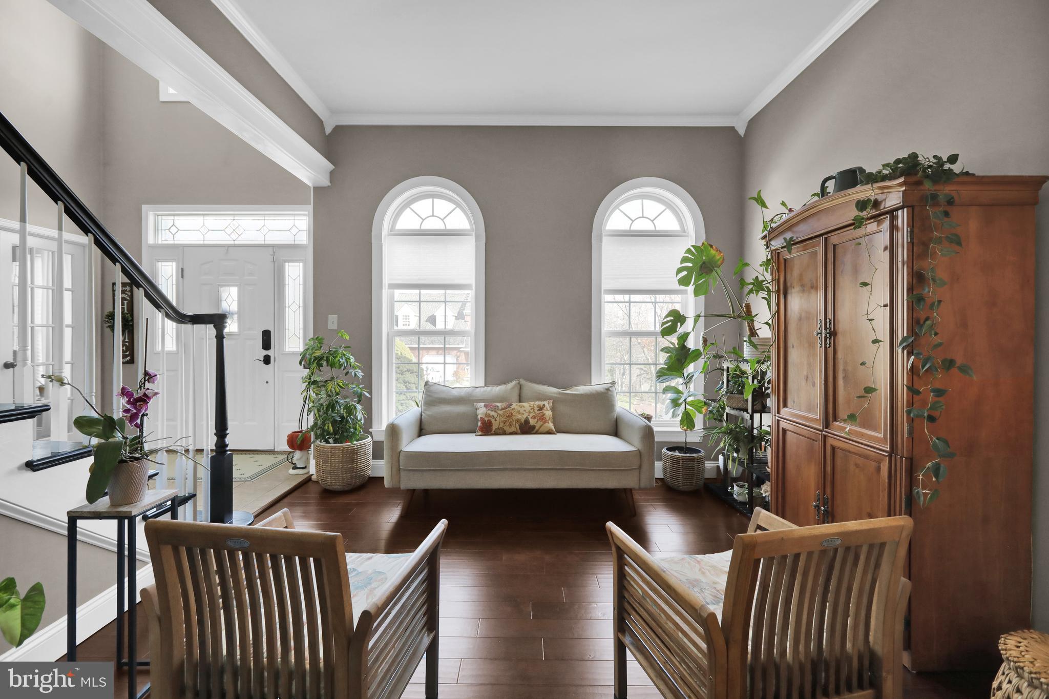 NORTHRIDGE - Residential