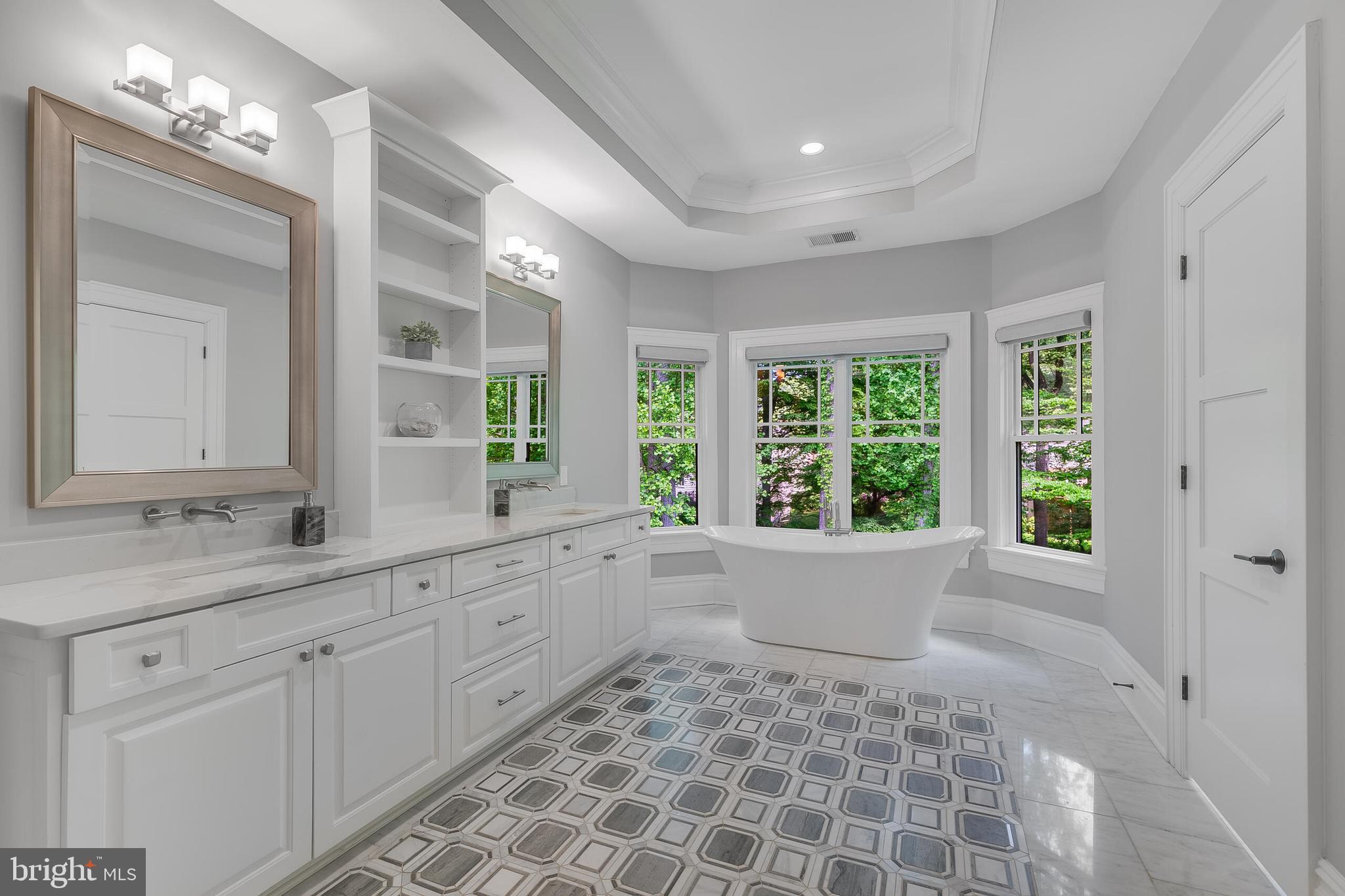 RIVER OAKS - Residential