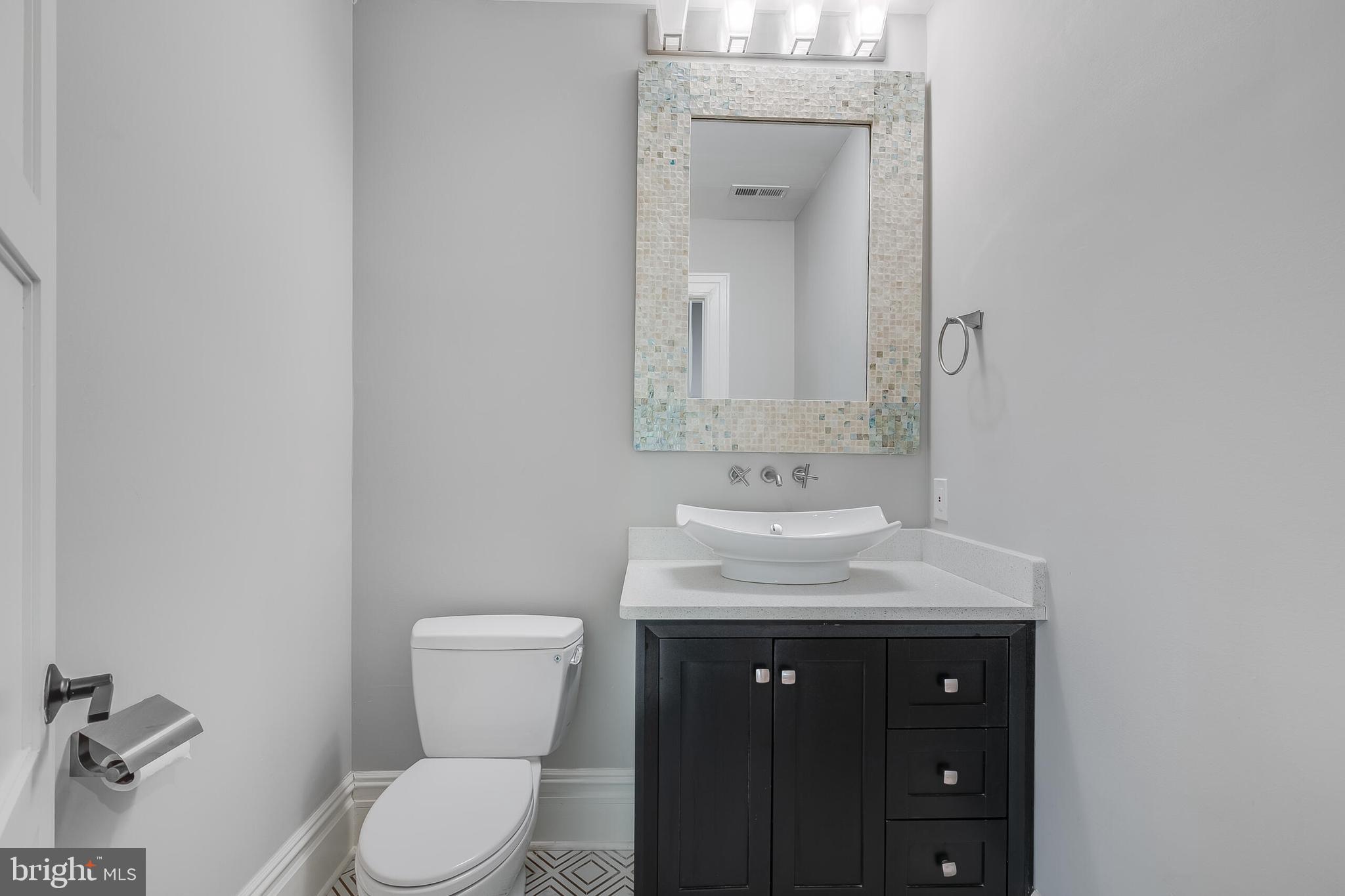 RIVER OAKS - Residential