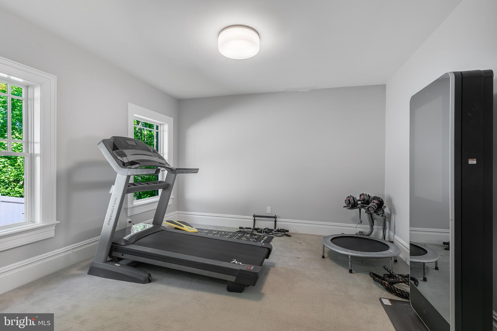 RIVER OAKS - Residential