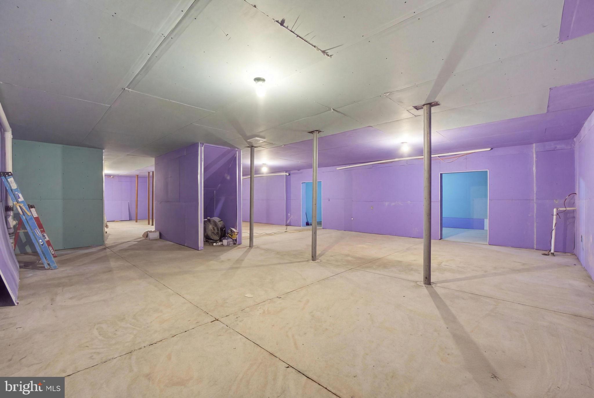 BRIER CREST WOODS - Residential