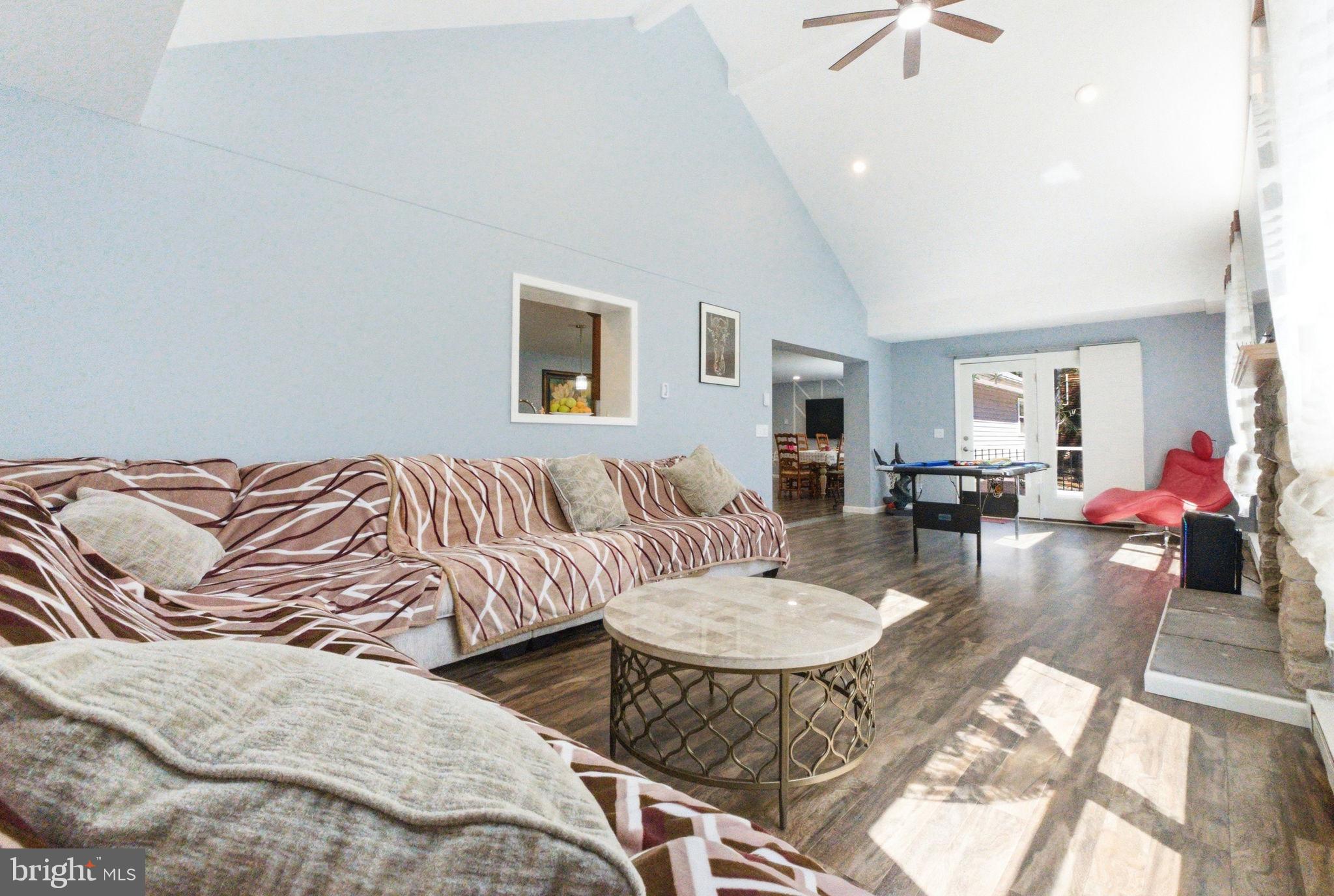 BRIER CREST WOODS - Residential