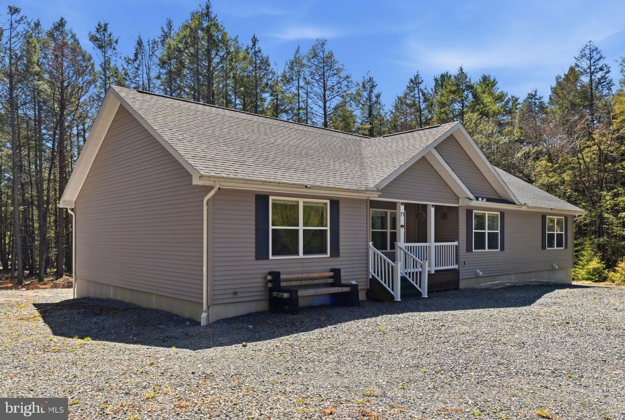 BRIER CREST WOODS - Residential