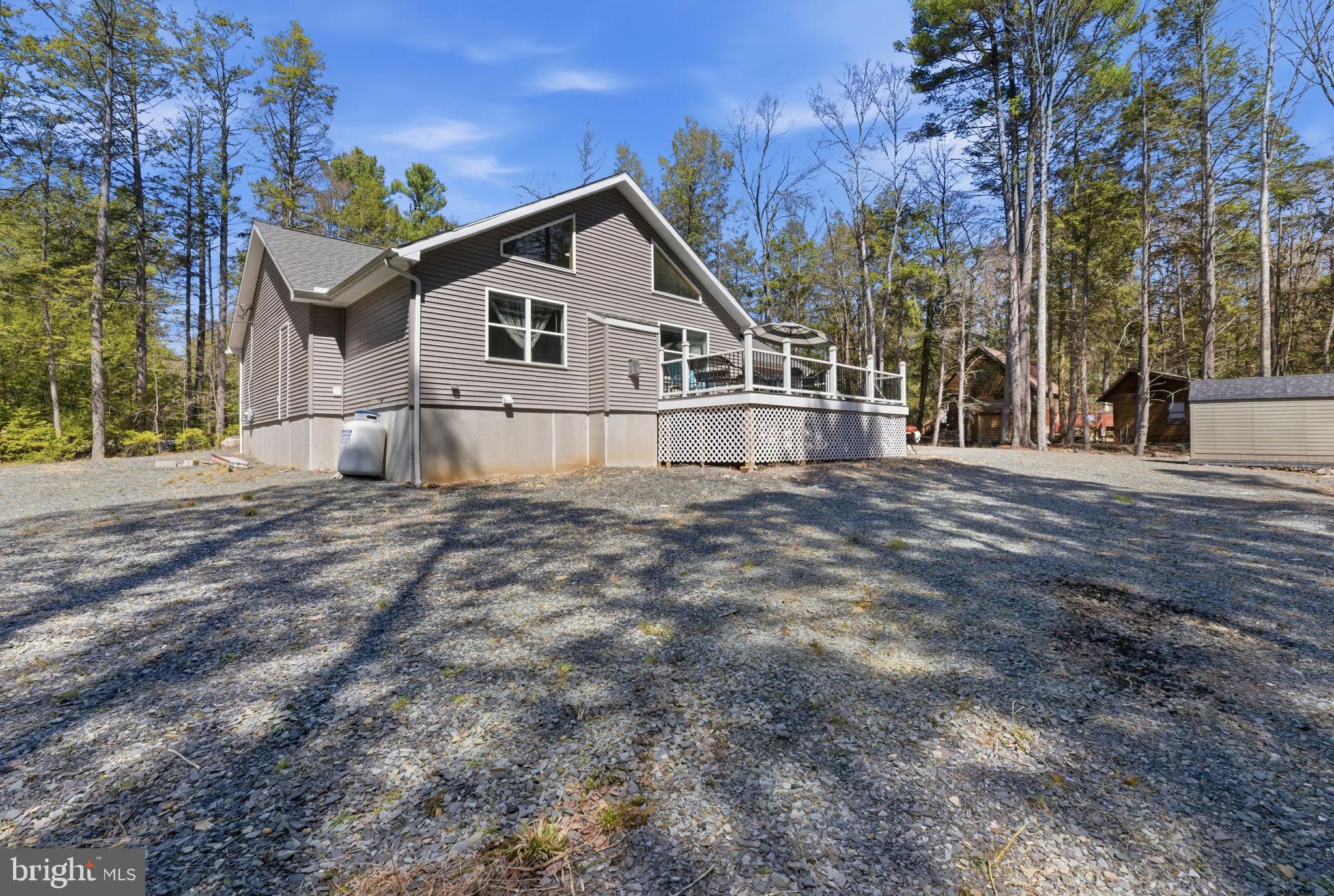 BRIER CREST WOODS - Residential