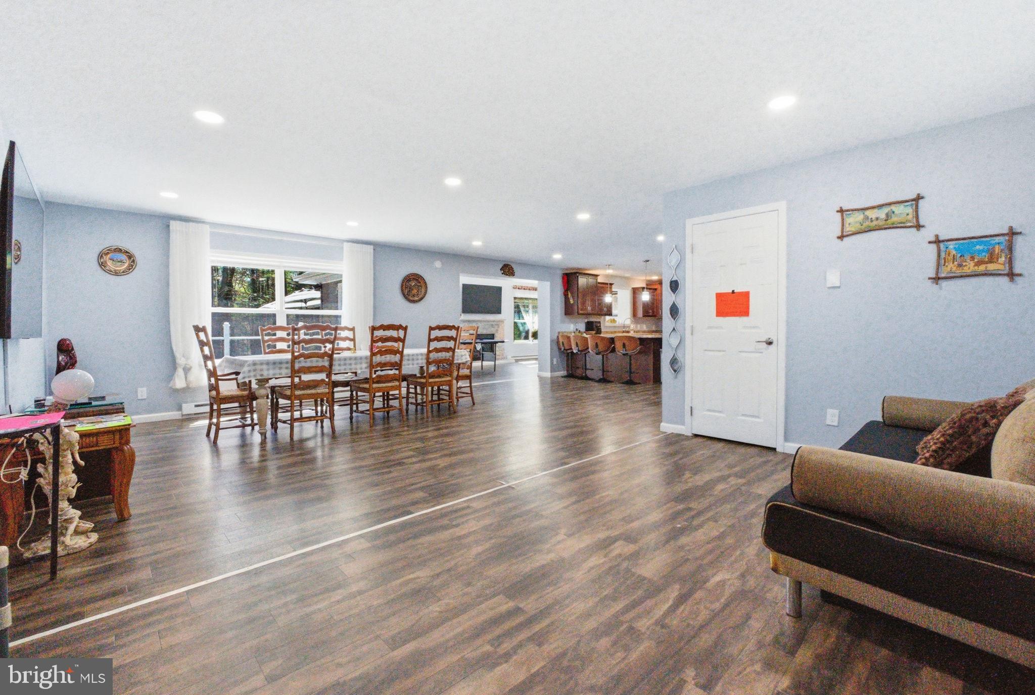 BRIER CREST WOODS - Residential