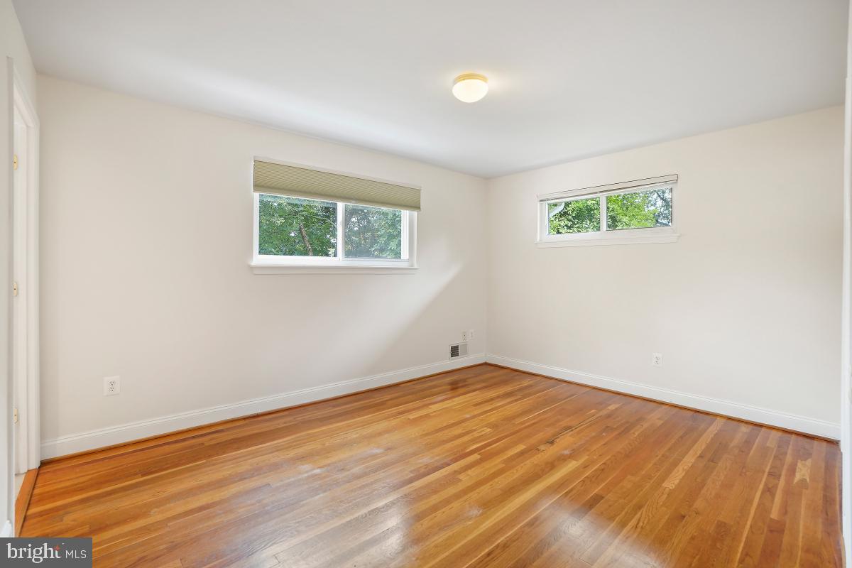 REGENCY ESTATES - Residential Lease