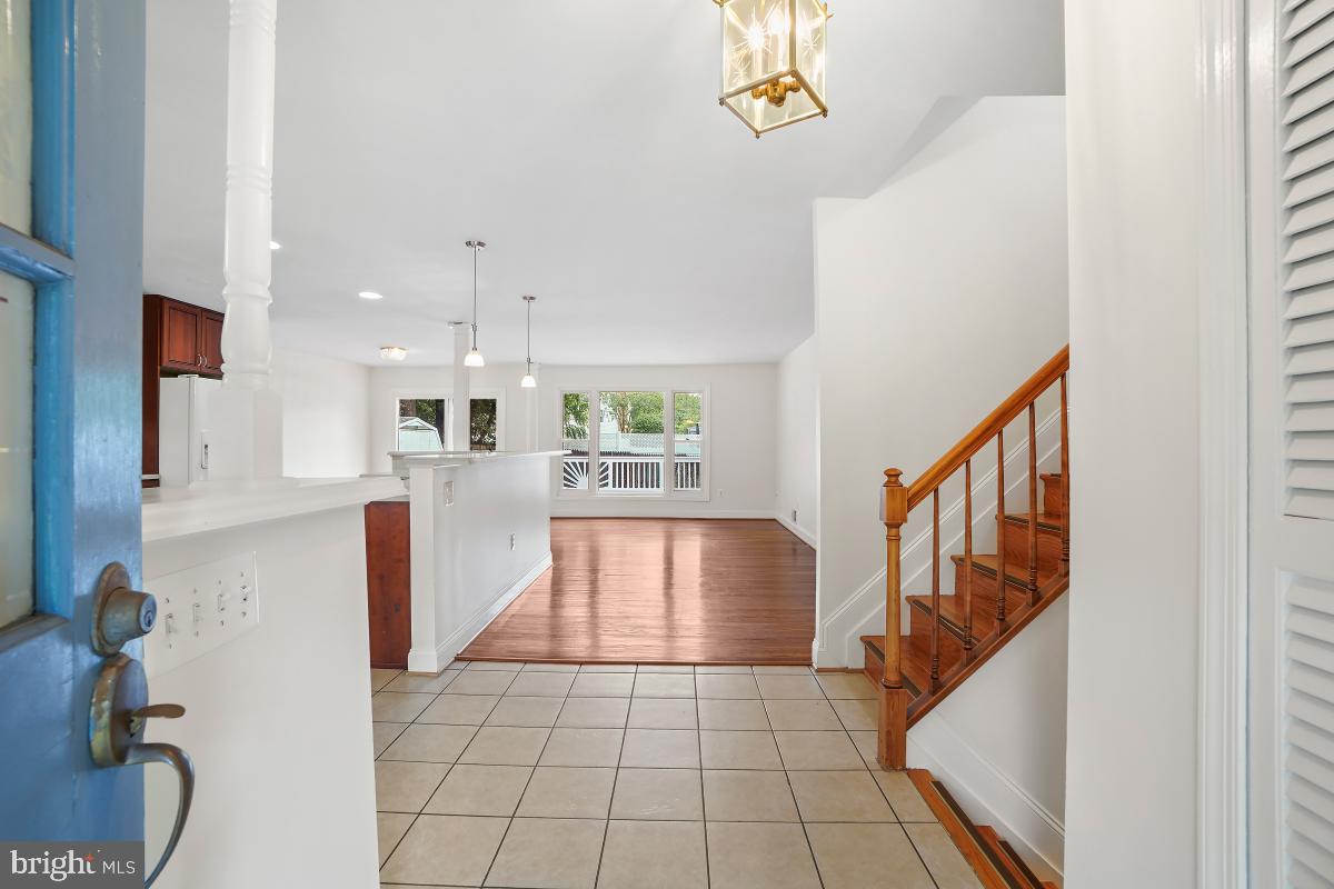 REGENCY ESTATES - Residential Lease