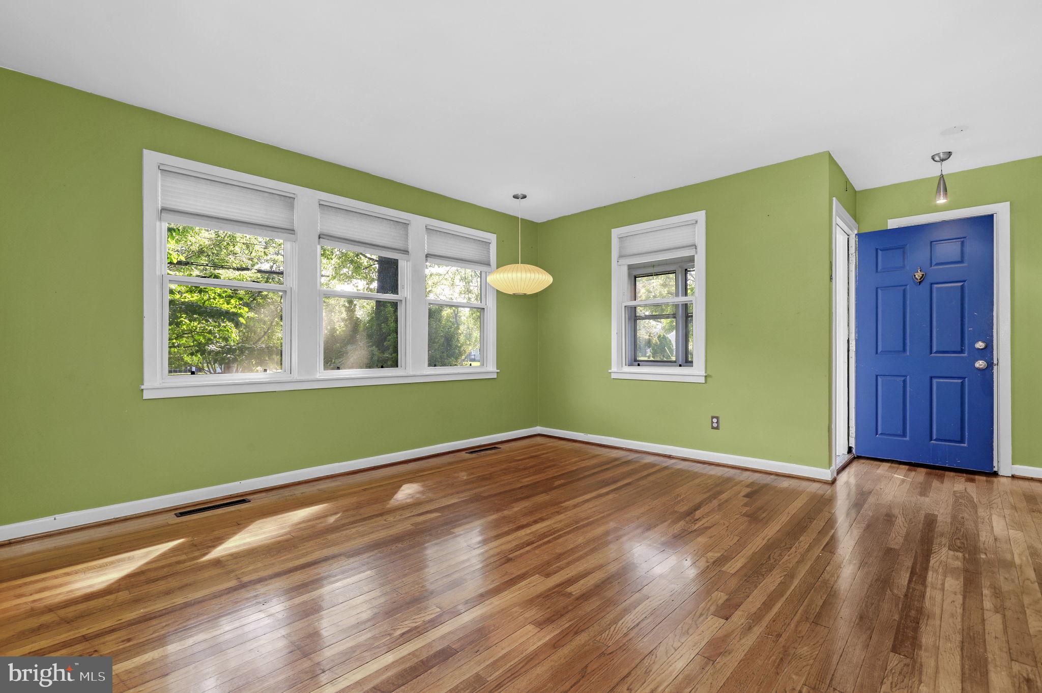 ROCKCREST - Residential