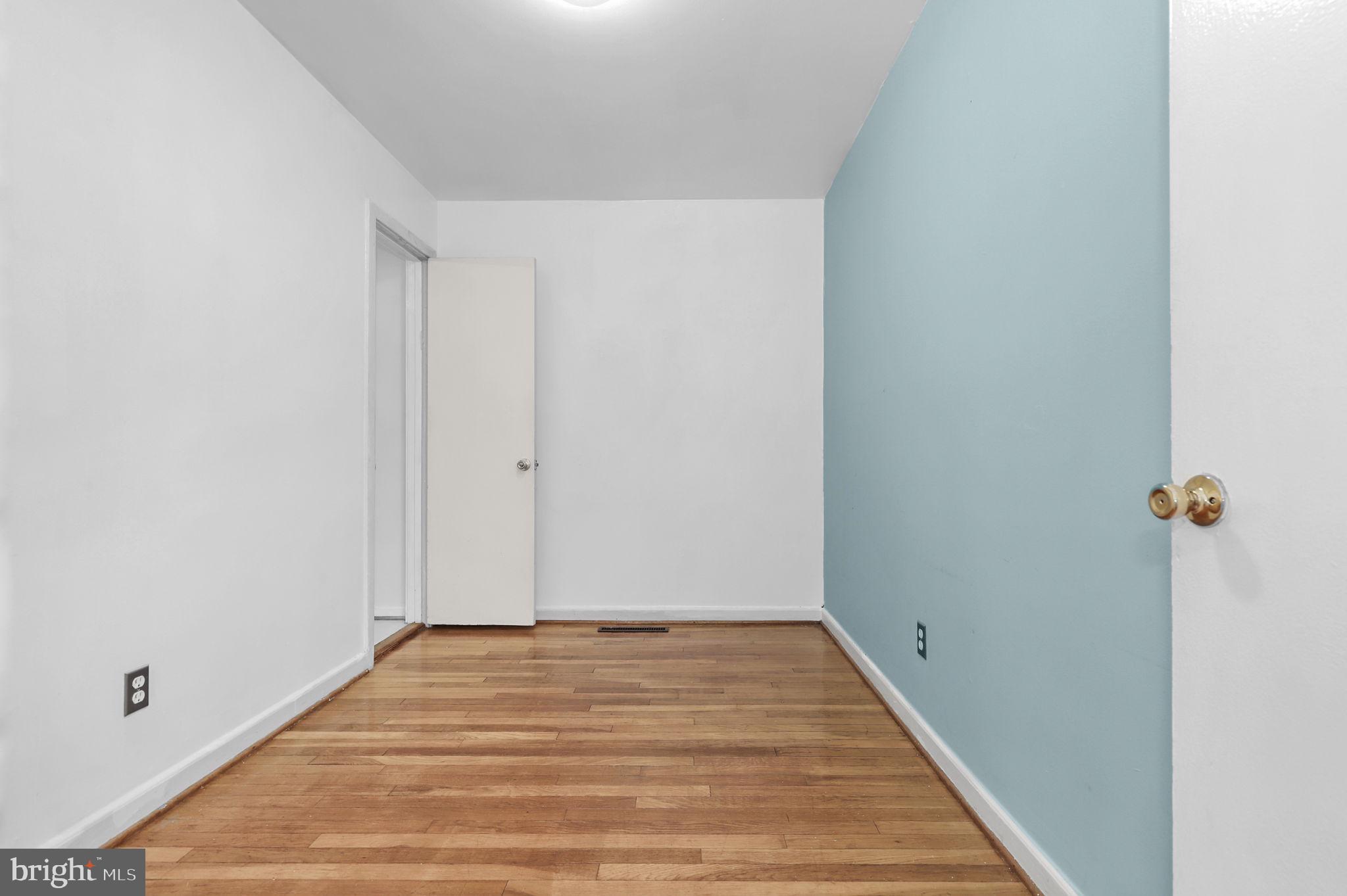 ROCKCREST - Residential