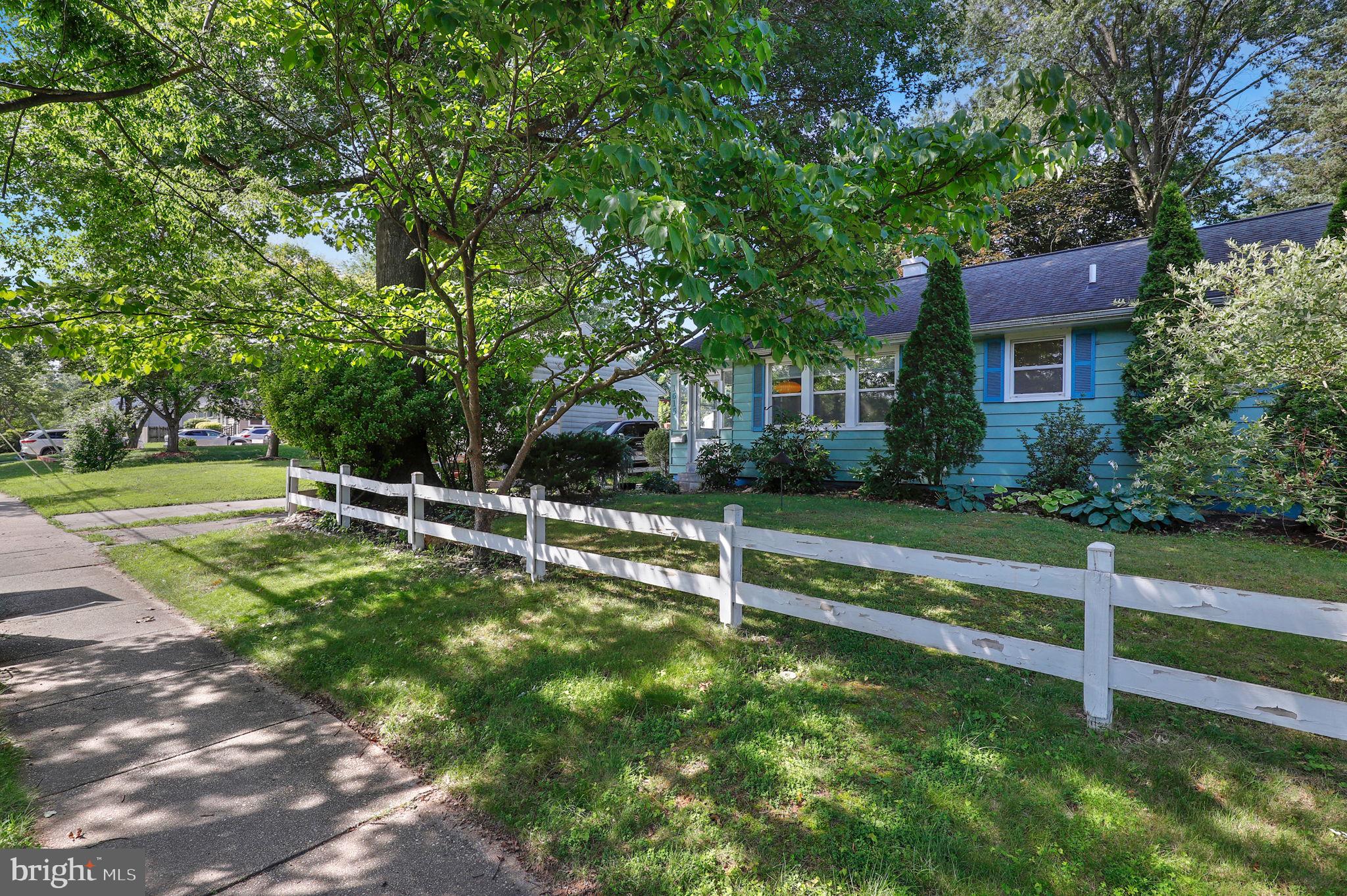 ROCKCREST - Residential