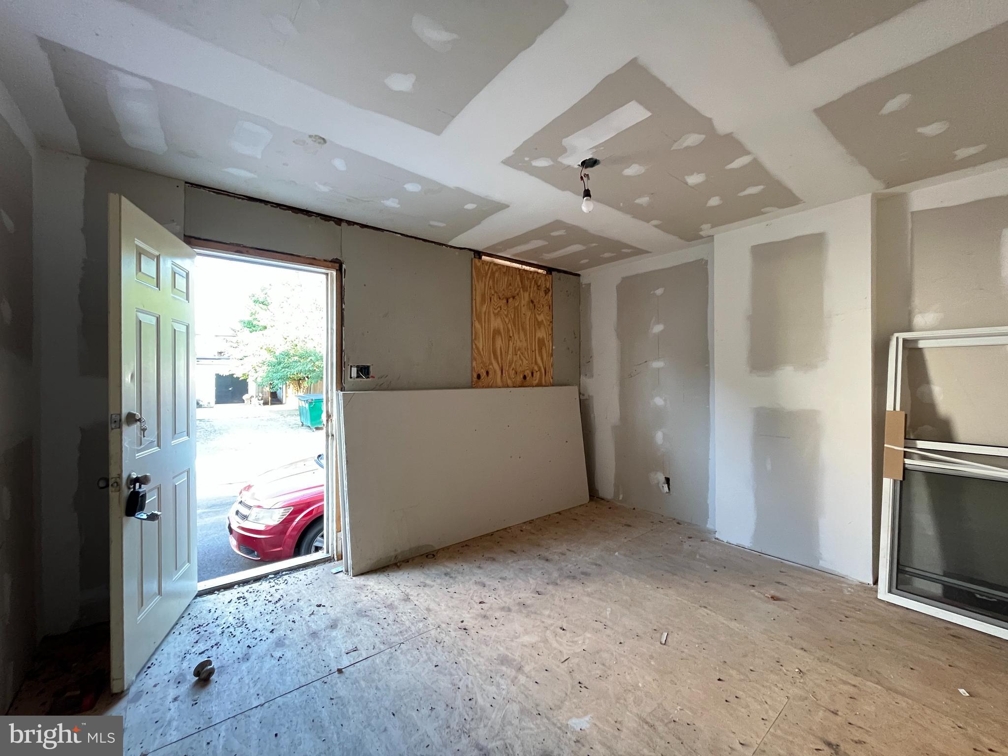 BROOKLYN - Residential