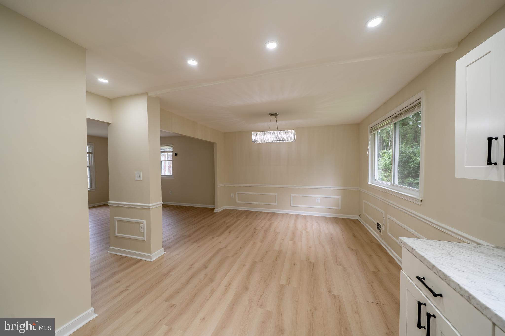 TEMPLE HILLS - Residential