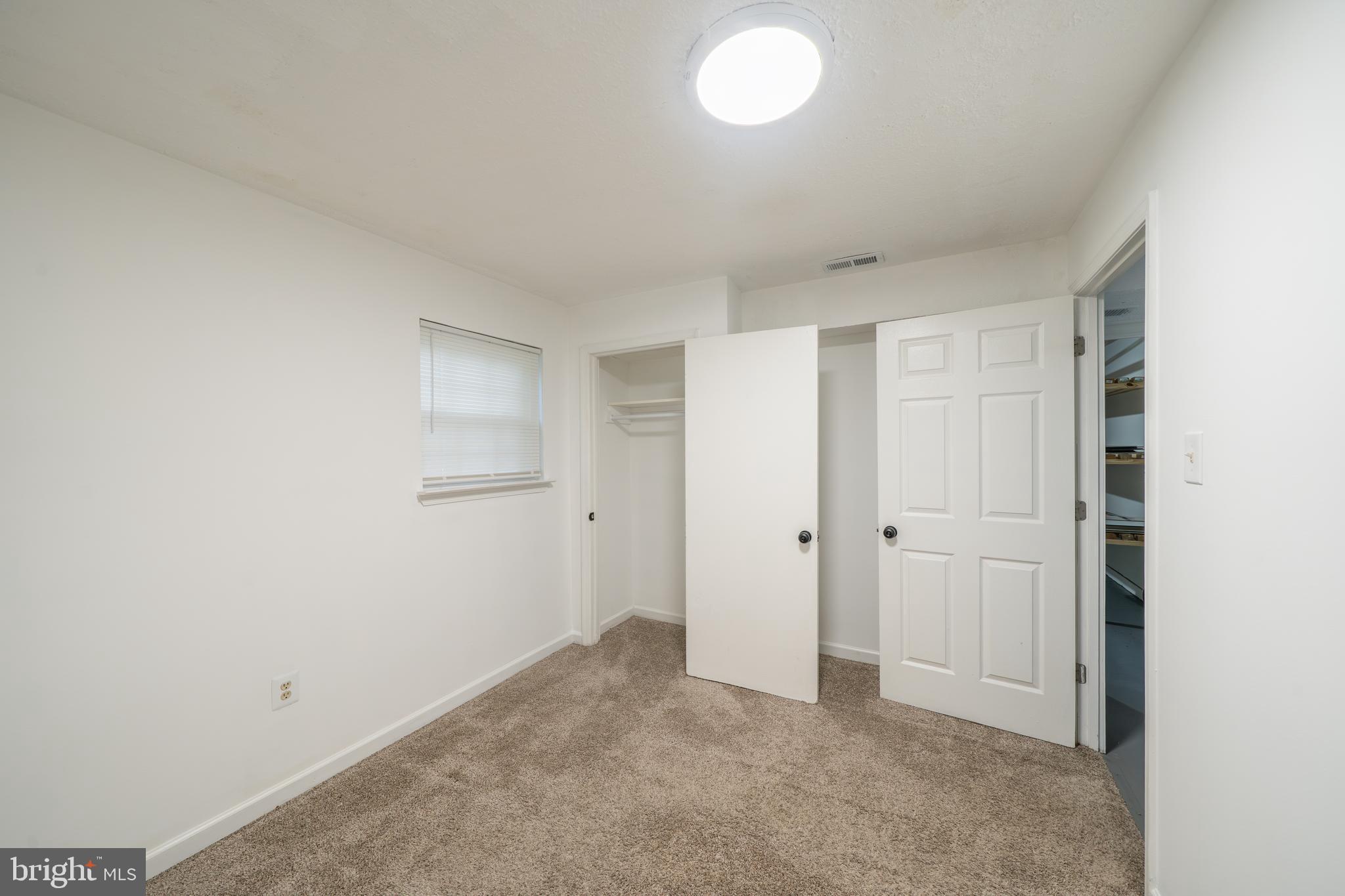 TEMPLE HILLS - Residential