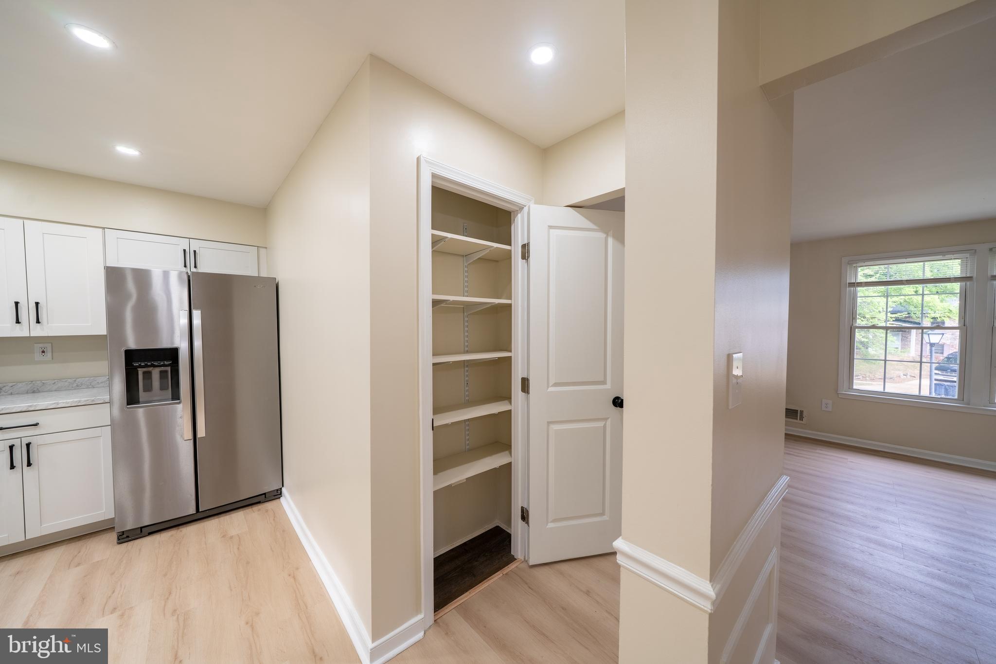 TEMPLE HILLS - Residential