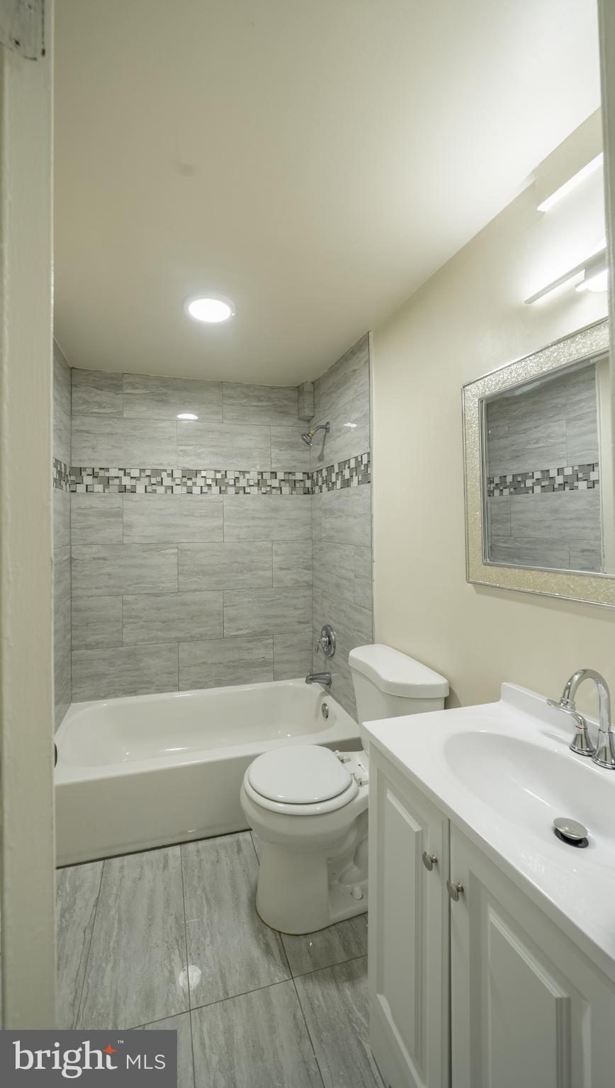 TEMPLE HILLS - Residential