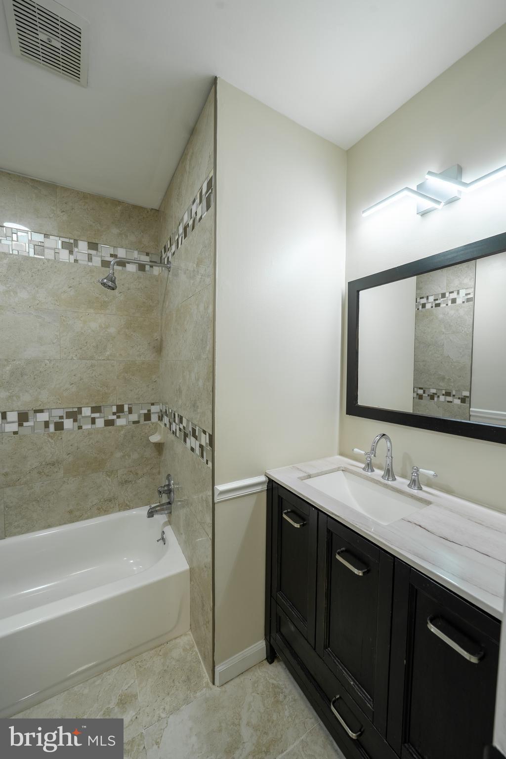 TEMPLE HILLS - Residential