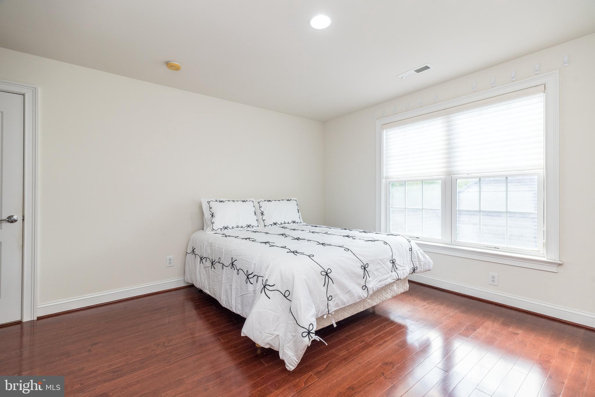 RESERVE AT GWYNEDD - Residential