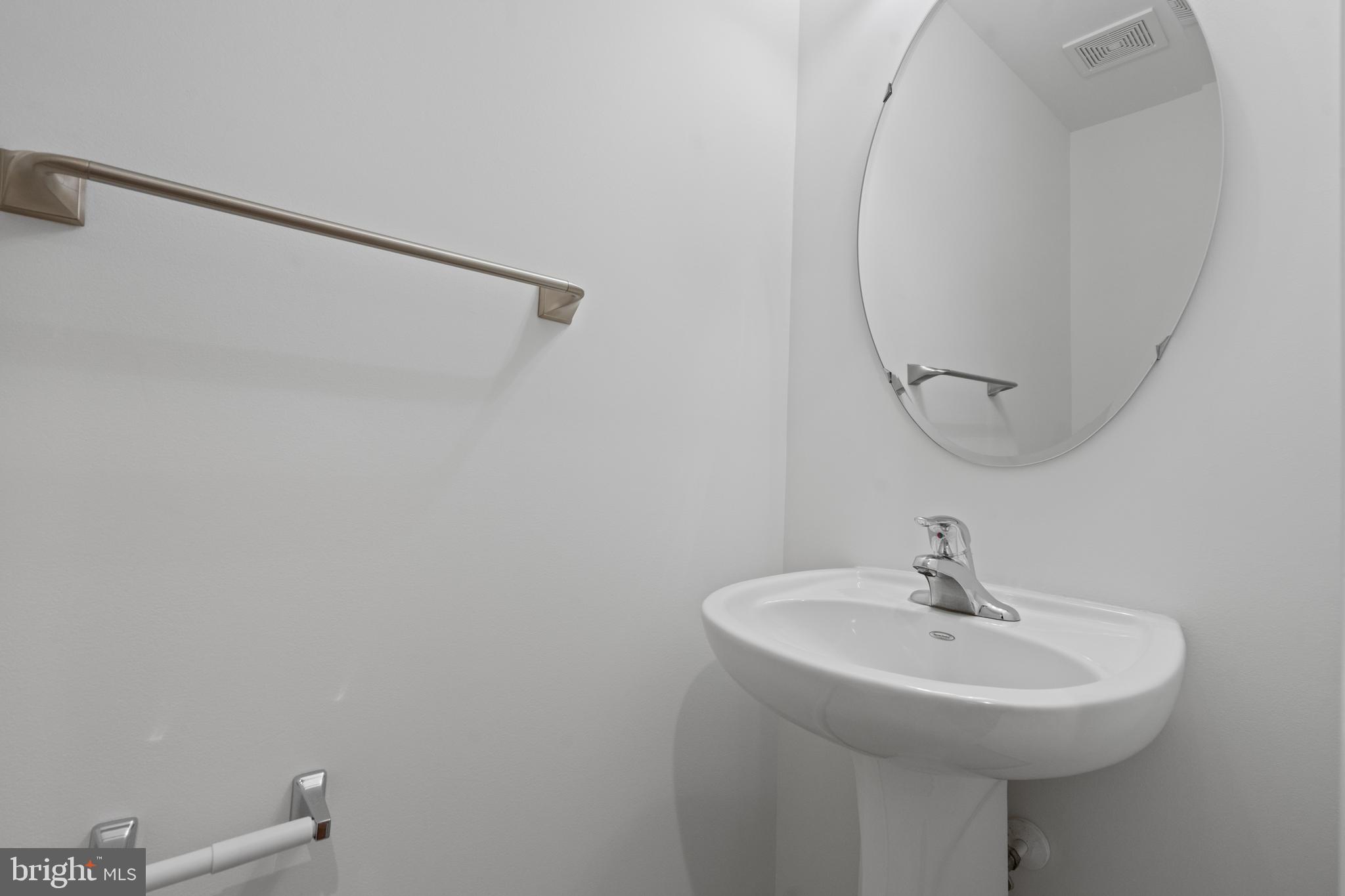 VILLAS AT THE RIDGES - Residential