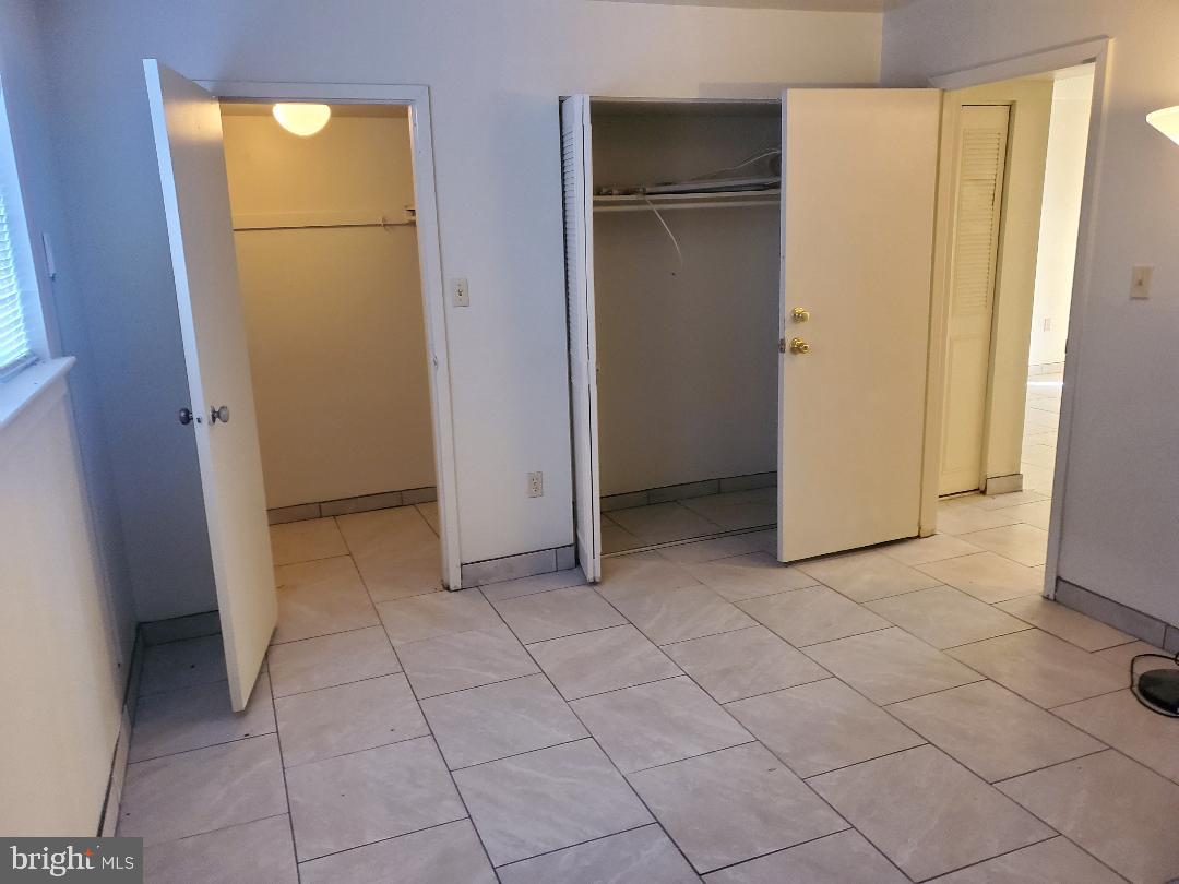 CHELSEA WOODS CONDO - Residential Lease