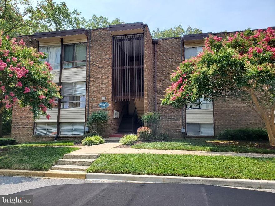 1 LARGE BEDROOM 1 BATH CONDO UNIT ON MAIN FLOOR WITH REAR PATIO. RECENTLY RENOVATED WITH WASHER AND DRYER IN THE UNIT. ALL UTILITIES INCLUDED IN THE RENT. EASY ACCESS TO BELTWAY, TRAIN STATION AND SHOPPING. OWNER IS A LICENSED REAL ESTATE BROKER.