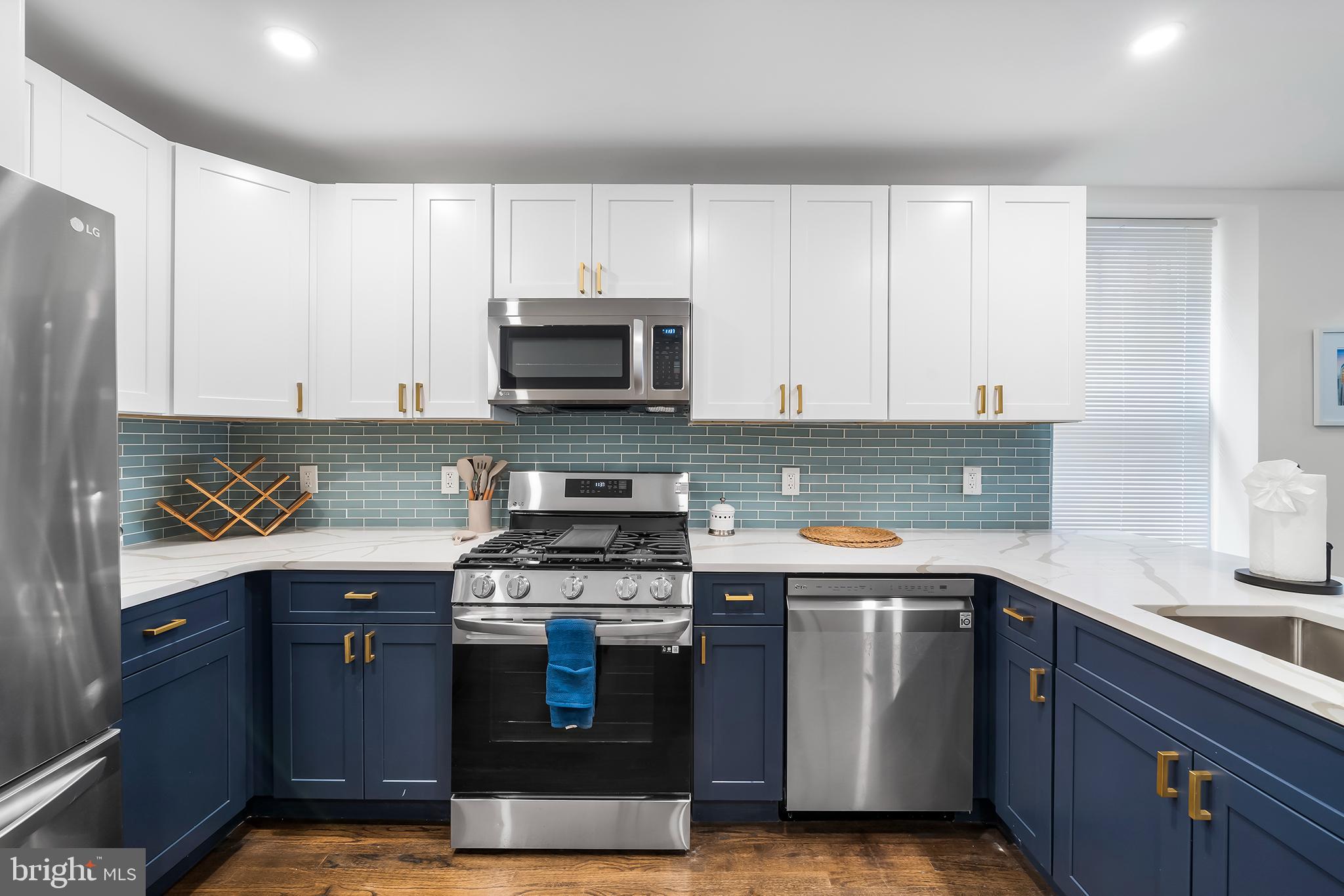 FAIRMOUNT - Residential