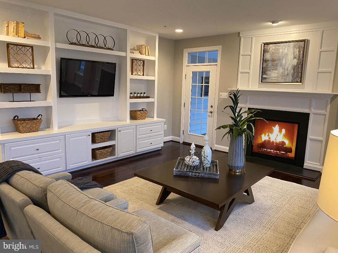 BRIGHTWELL CROSSING - Residential