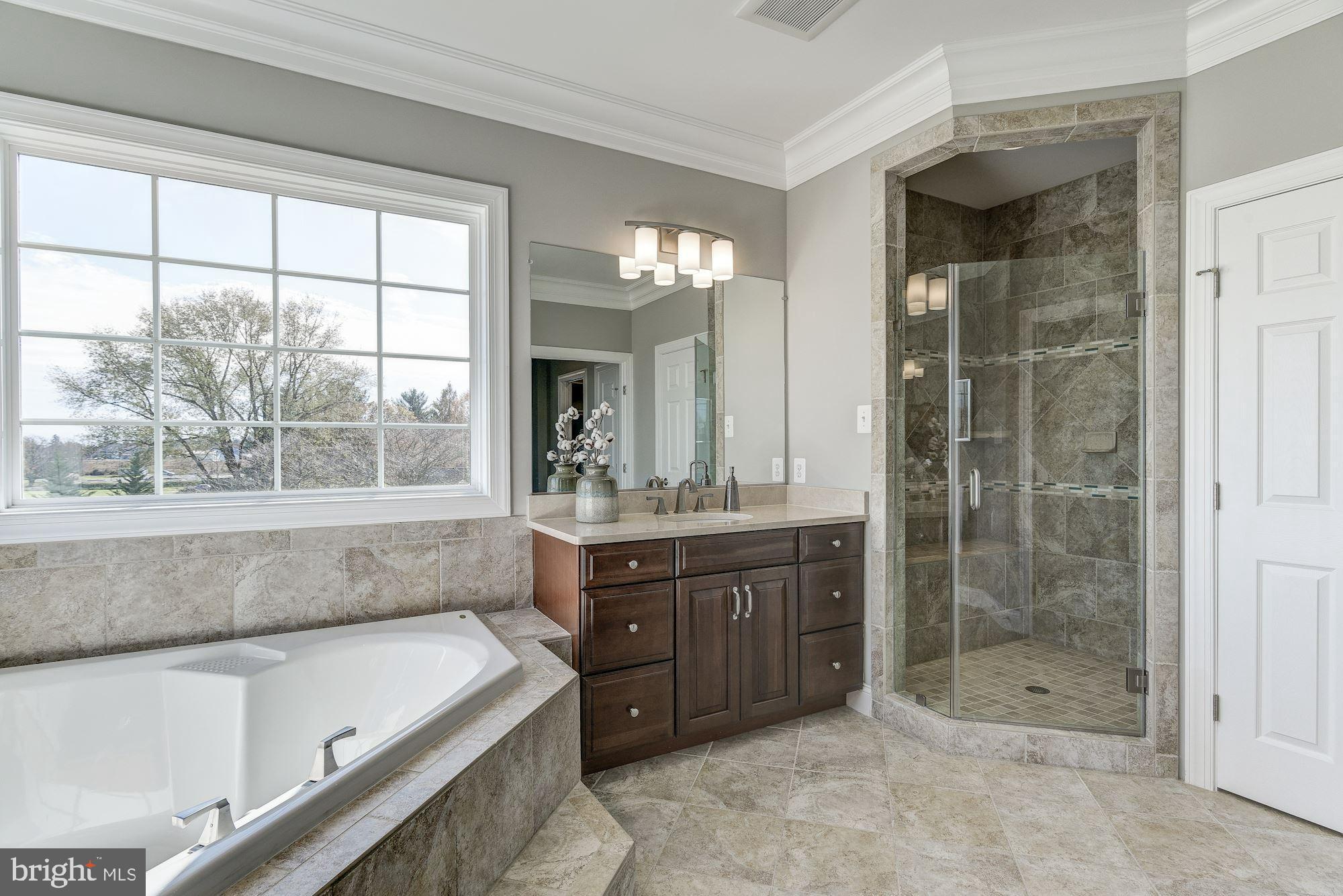 BRIGHTWELL CROSSING - Residential