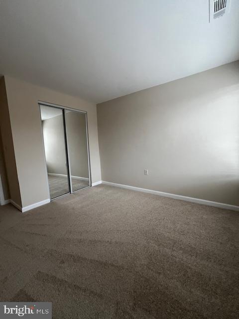 FARMINGDALE ESTATES - Residential Lease